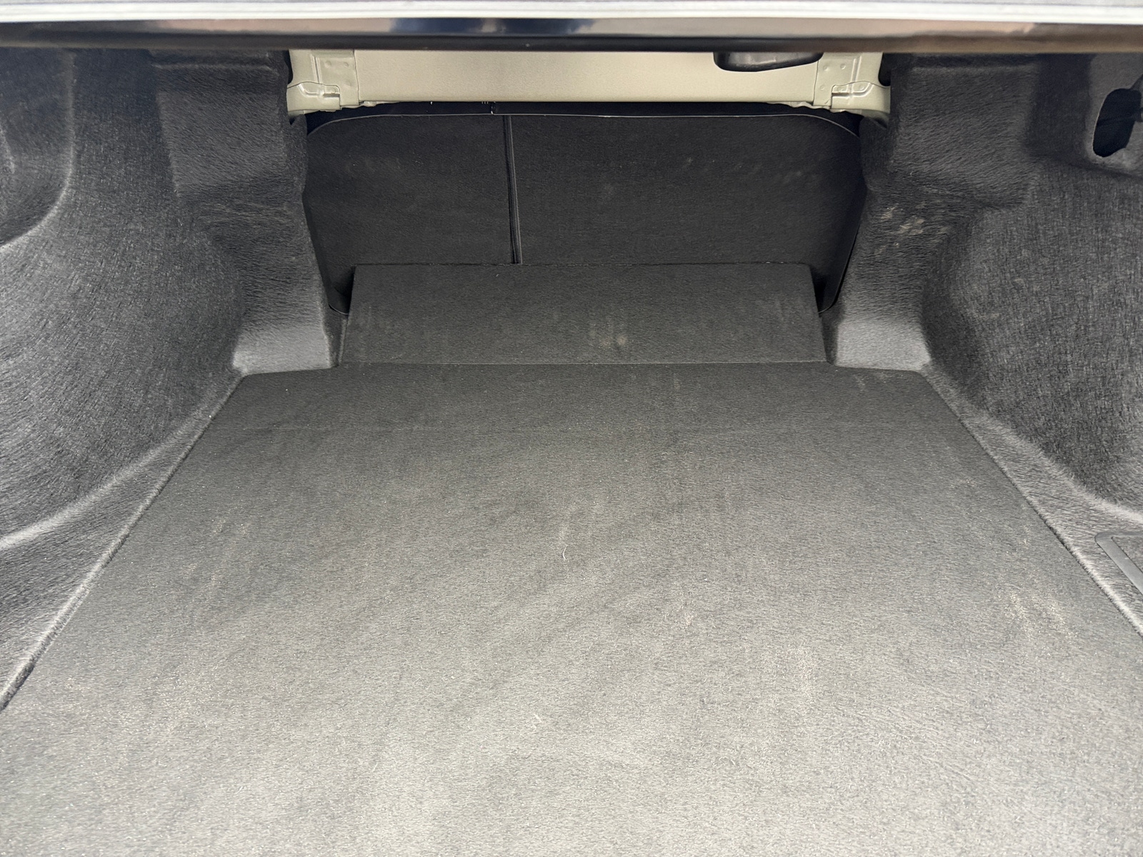 Thumbnail: 2025 Toyota Camry - 6