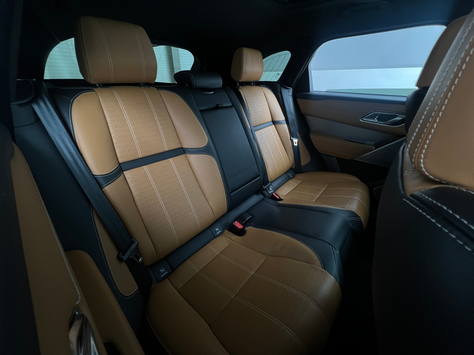 Thumbnail: 2018 Land Rover Range Rover Velar - 5