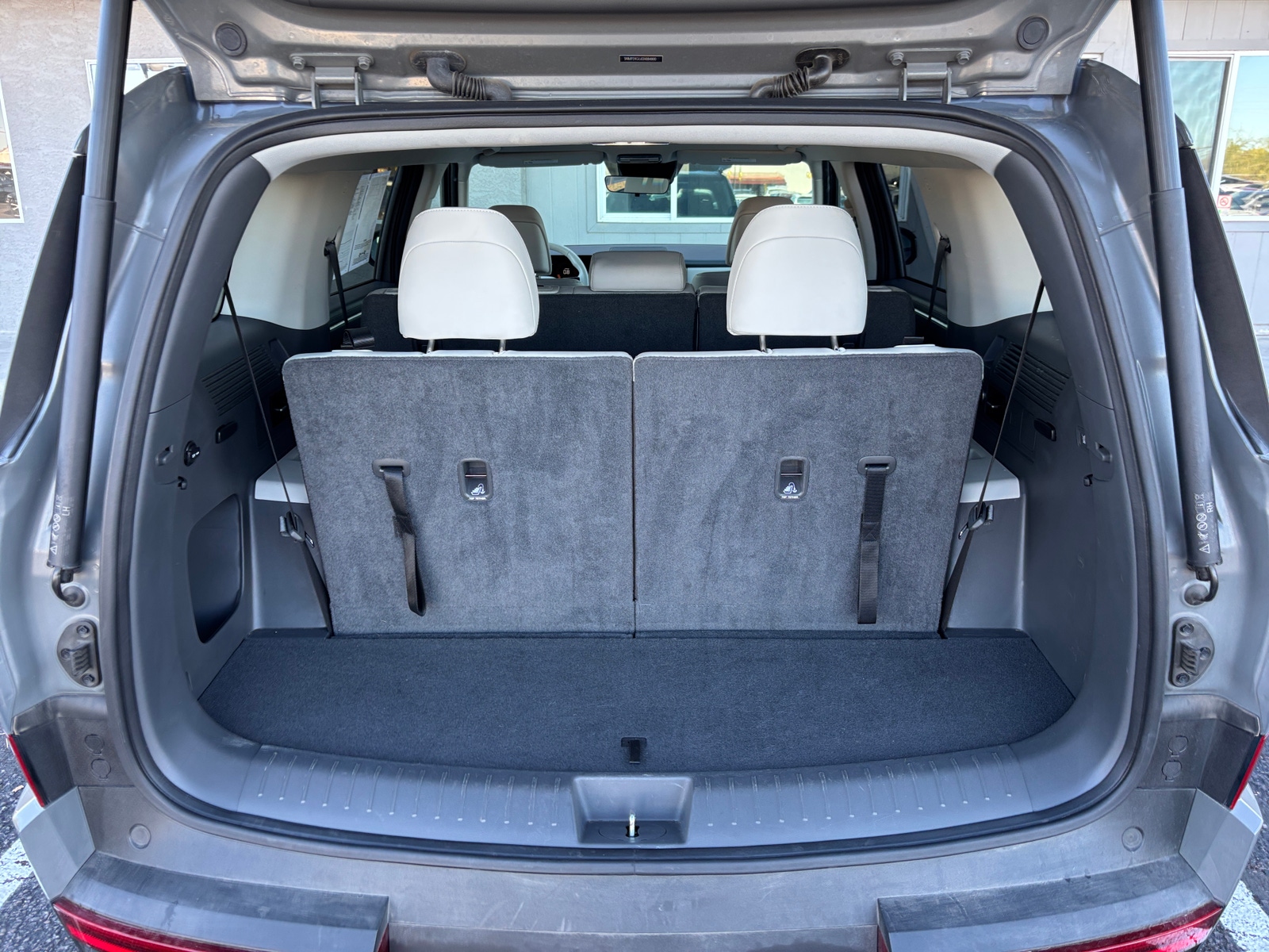 Thumbnail: 2025 Hyundai Santa Fe - 7