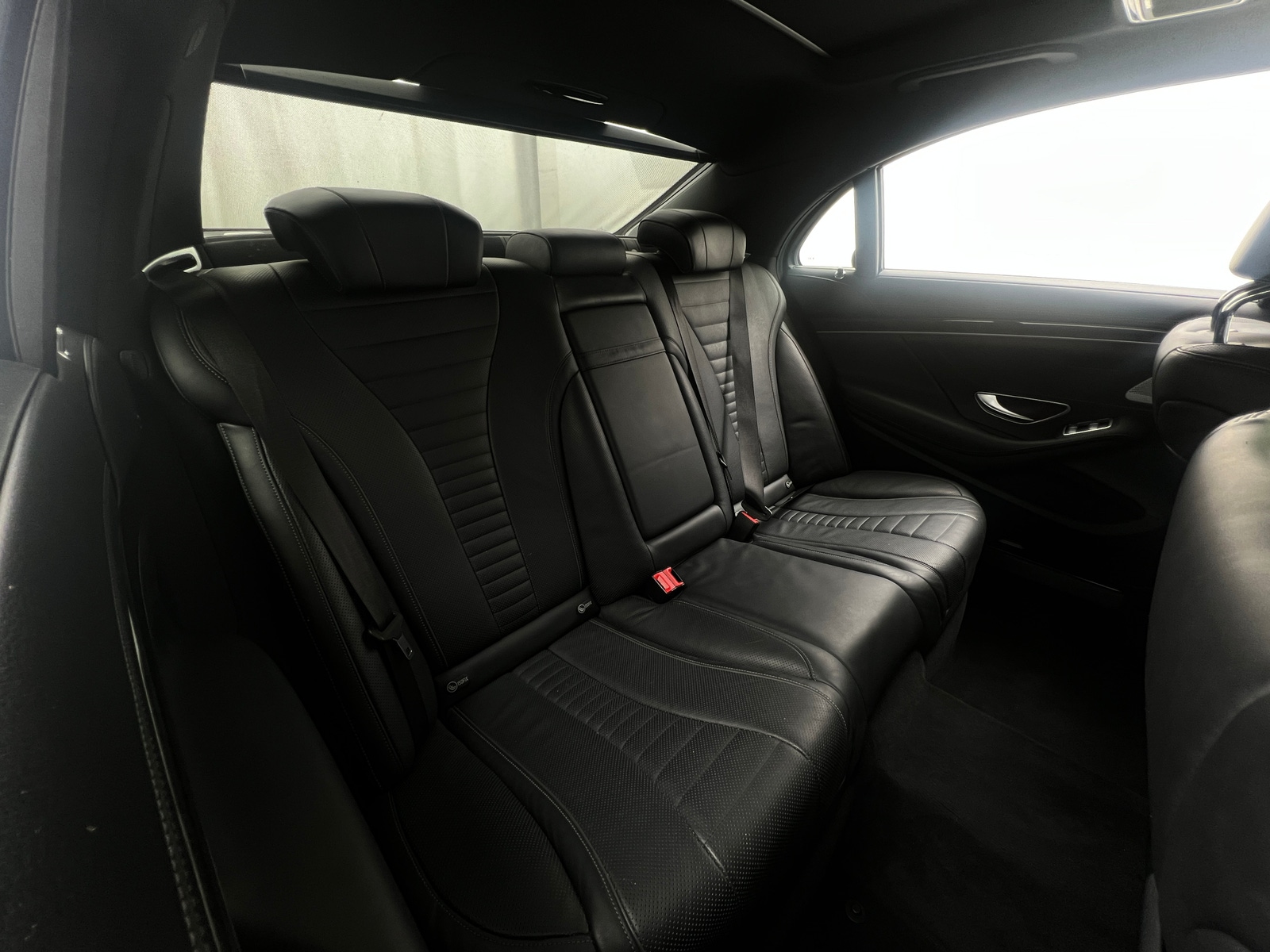 Thumbnail: 2016 Mercedes-Benz S-Class - 5