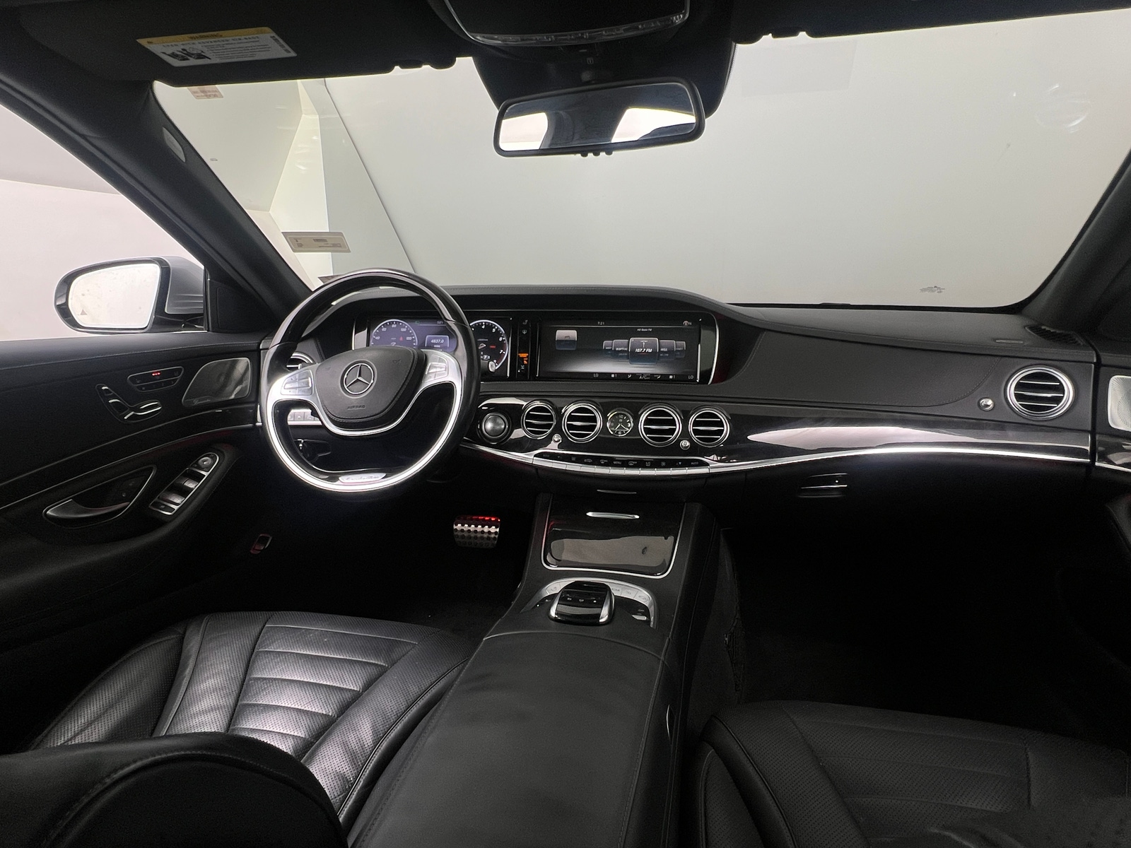 Thumbnail: 2016 Mercedes-Benz S-Class - 2