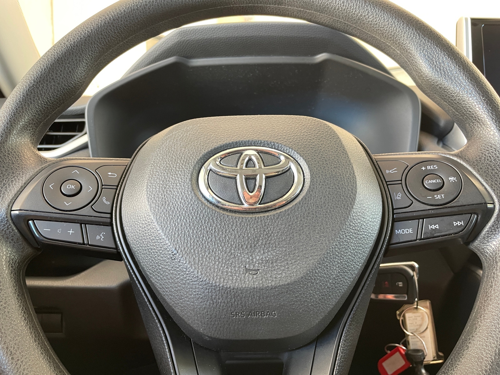 Thumbnail: 2025 Toyota RAV4 - 5