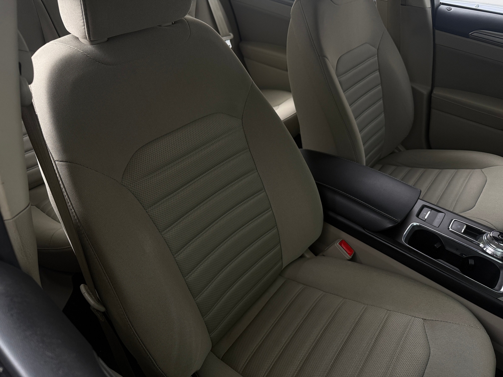 Thumbnail: 2018 Ford Fusion - 2