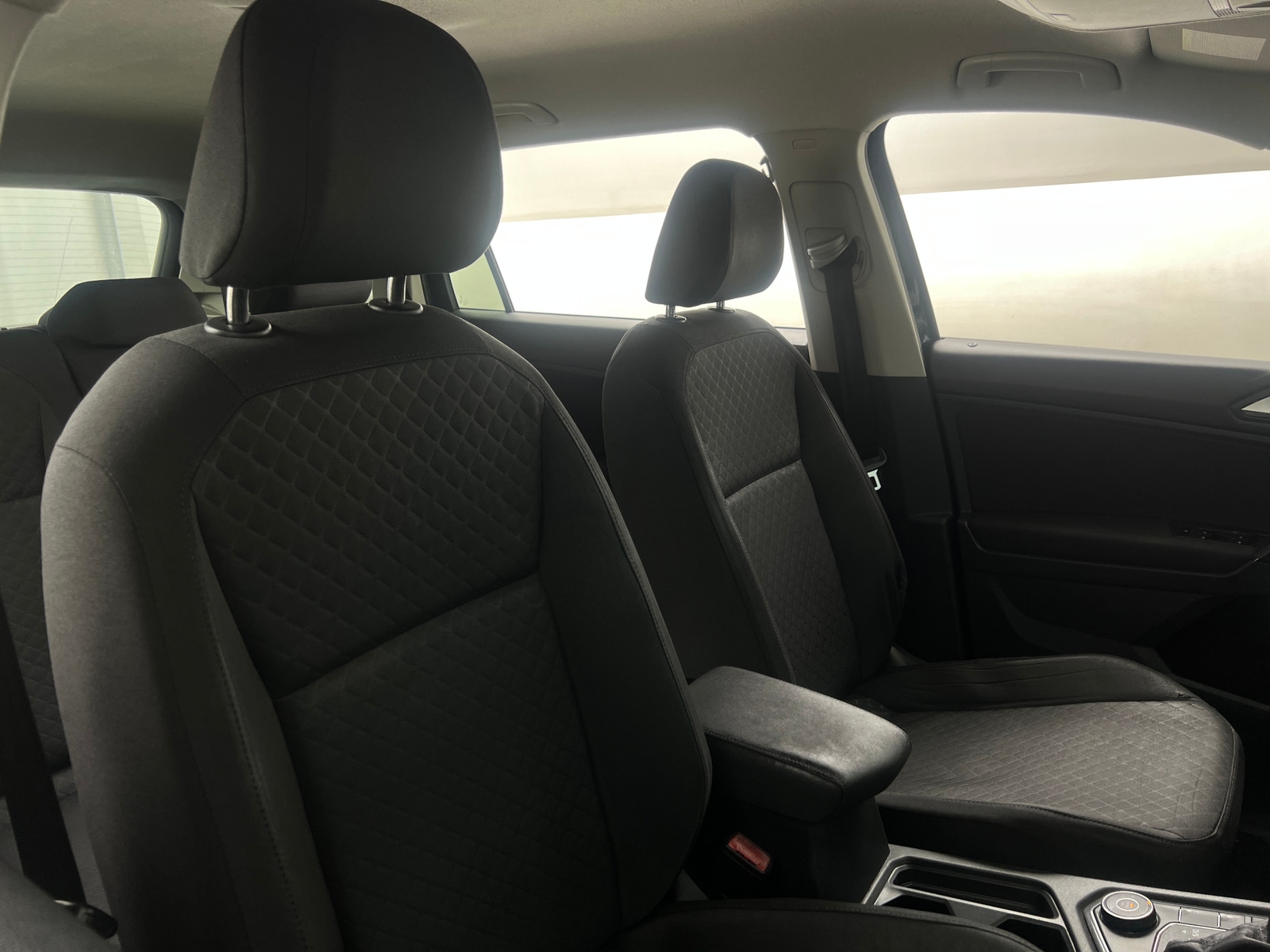 Thumbnail: 2019 Volkswagen Tiguan - 2