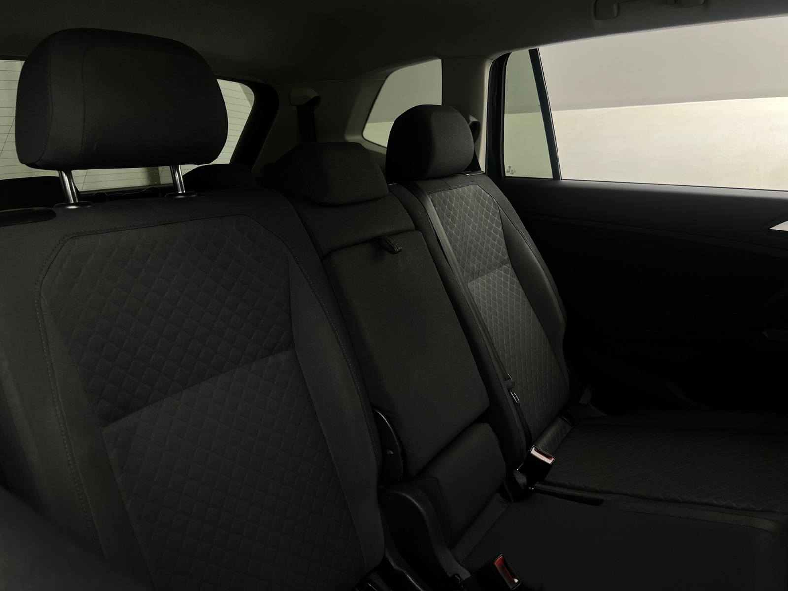 Thumbnail: 2019 Volkswagen Tiguan - 6