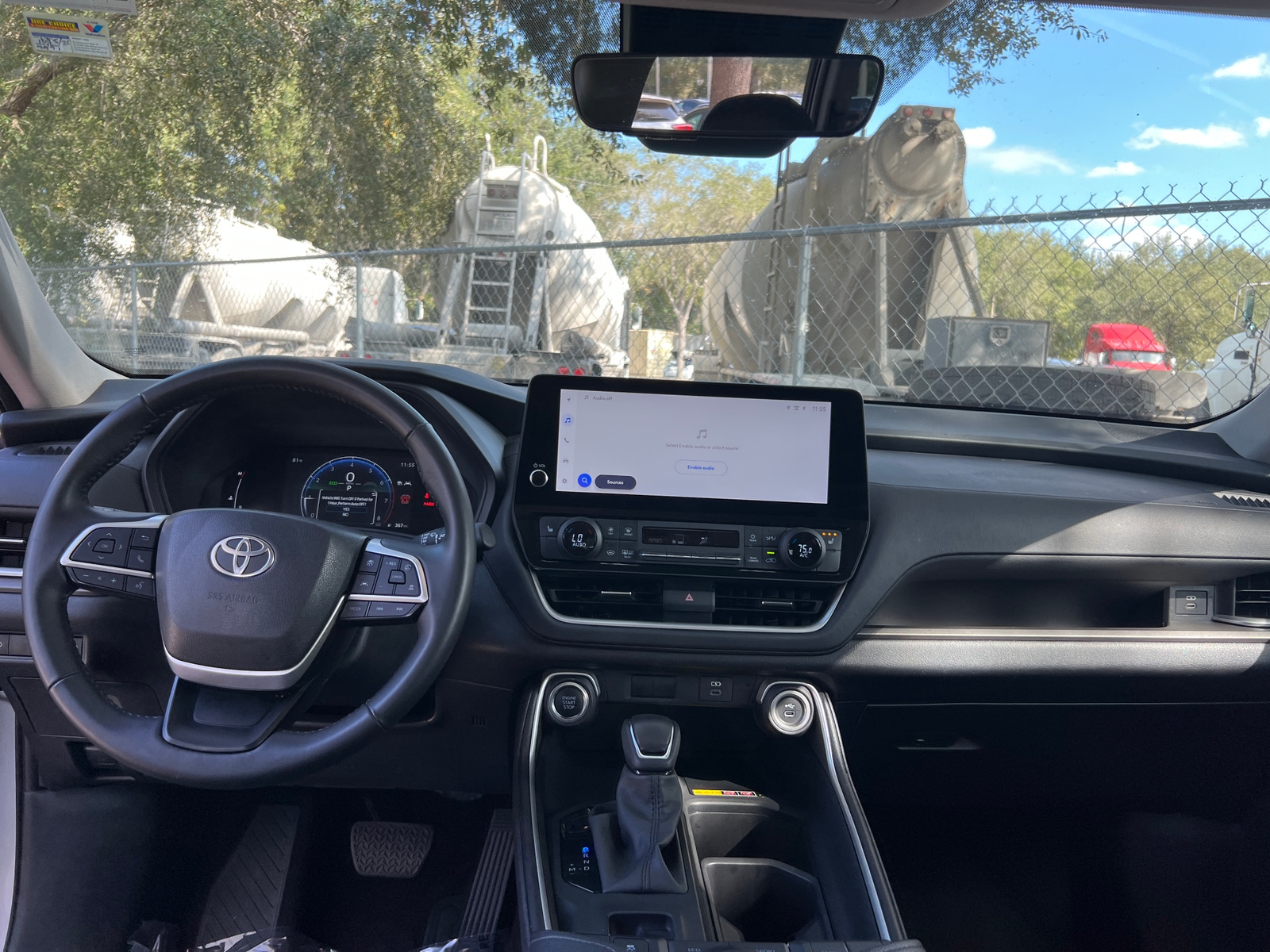 Thumbnail: 2025 Toyota Grand Highlander - 3