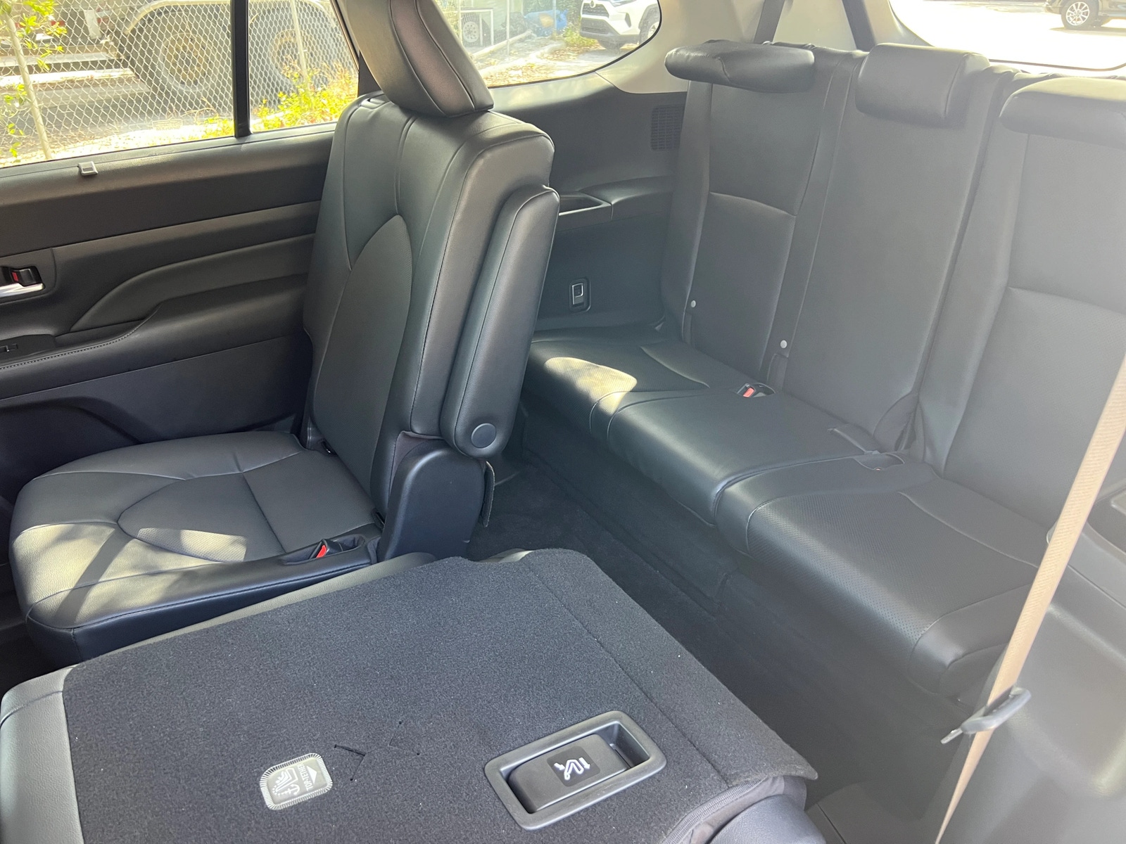 Thumbnail: 2025 Toyota Grand Highlander - 5