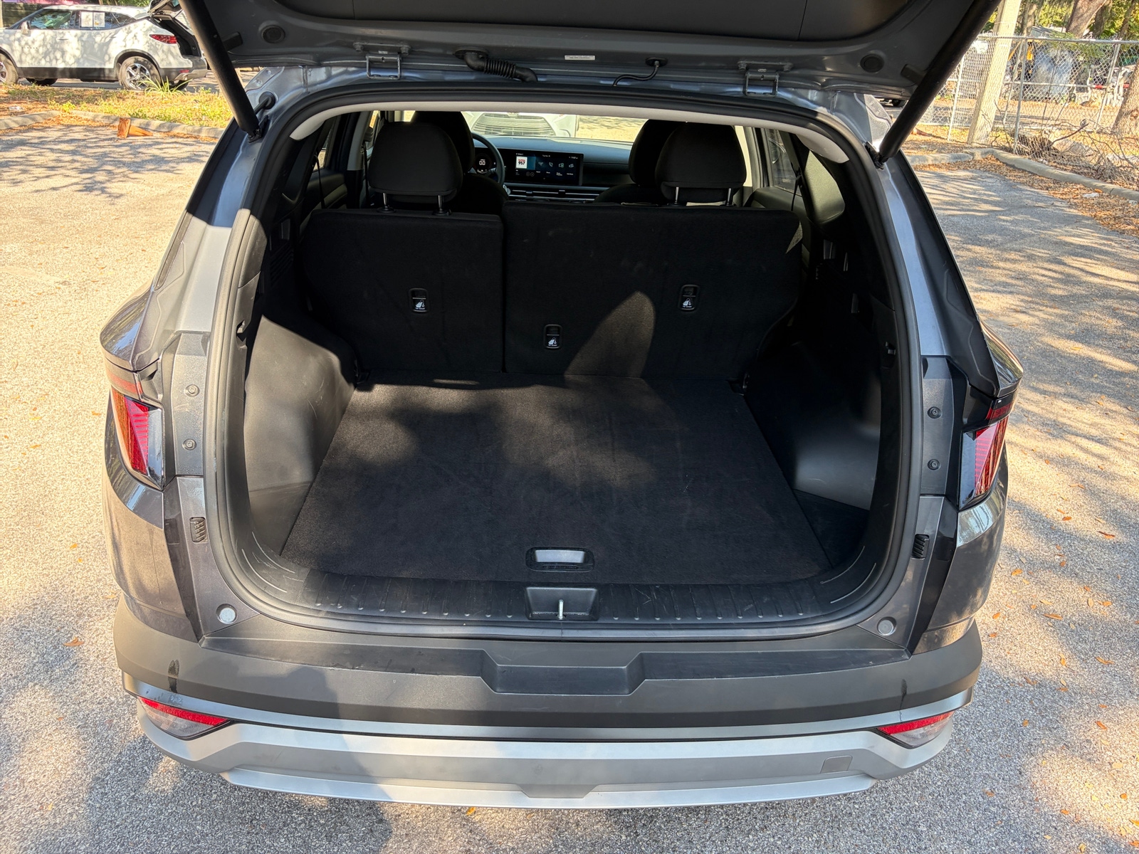 Thumbnail: 2025 Hyundai Tucson - 4