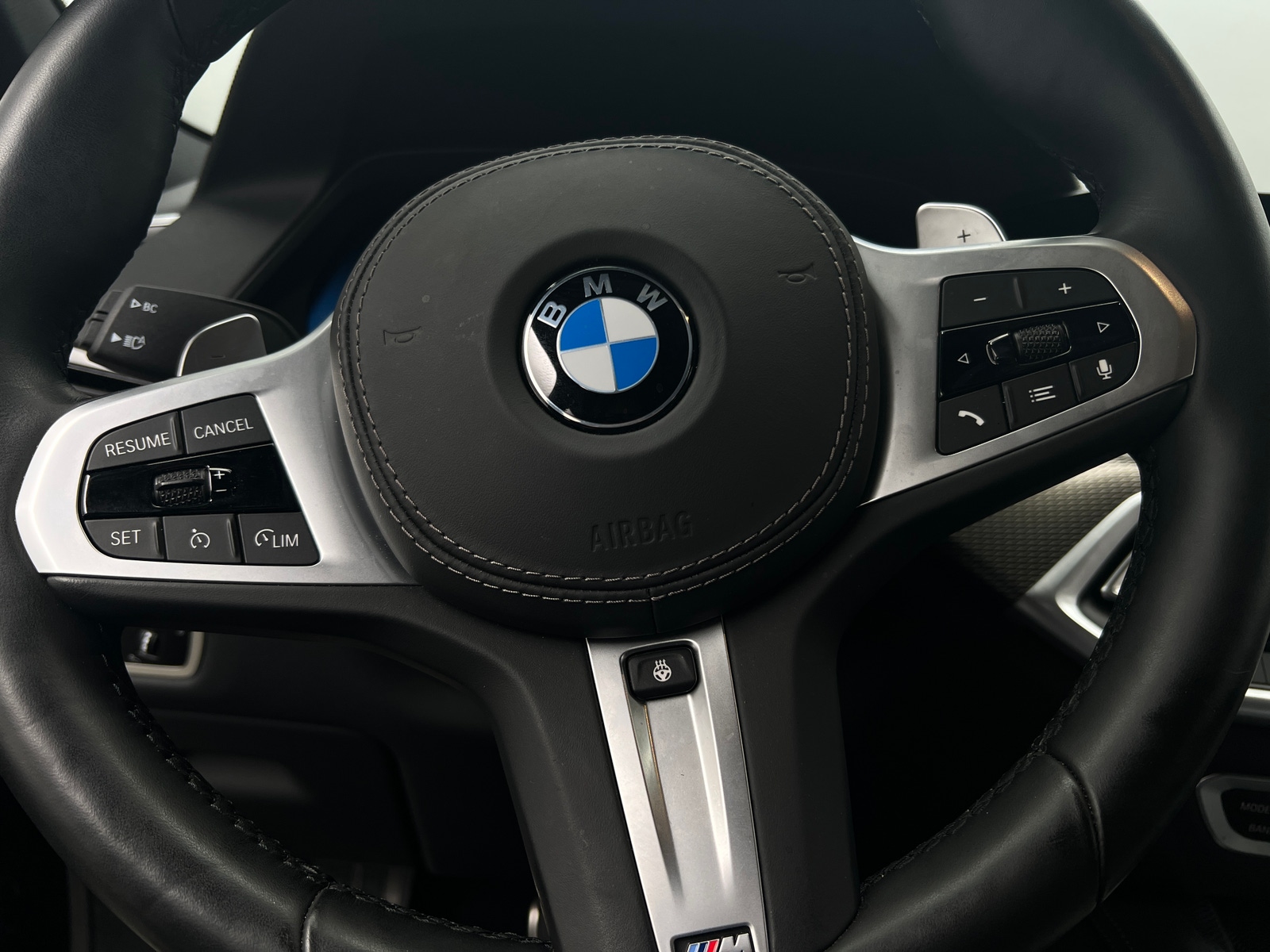 Thumbnail: 2021 BMW X6 - 4