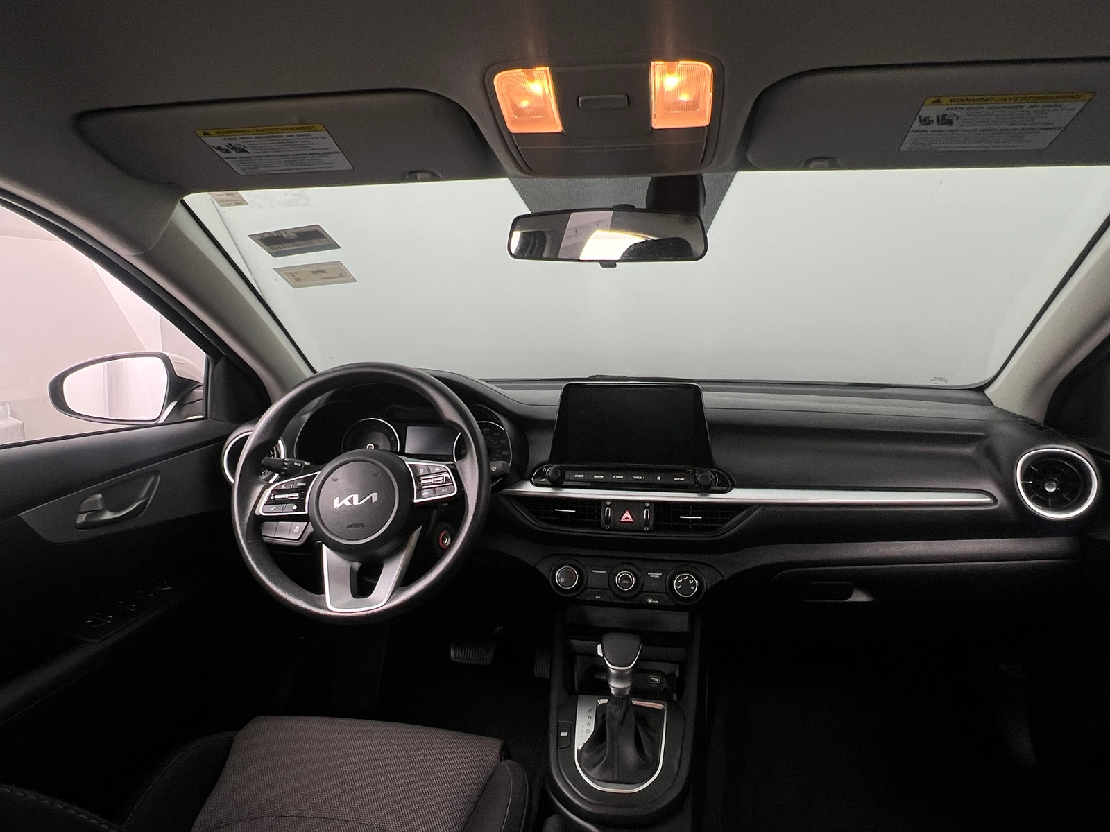 Thumbnail: 2024 Kia Forte - 3