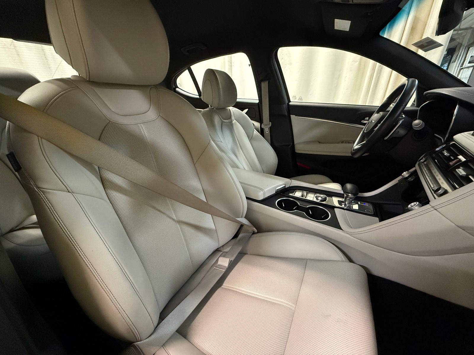 Thumbnail: 2025 Genesis G70 - 2