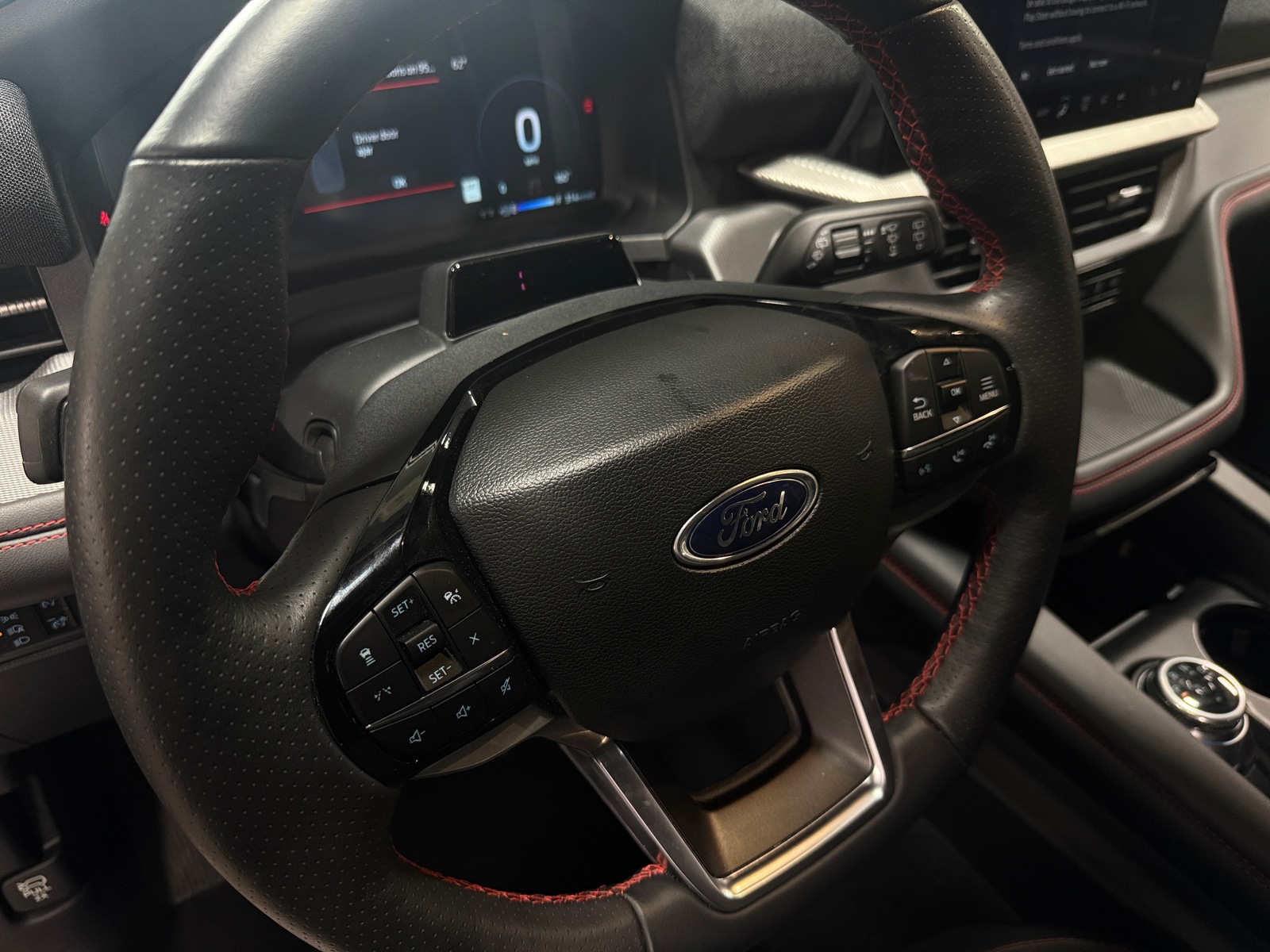 Thumbnail: 2025 Ford Explorer - 4