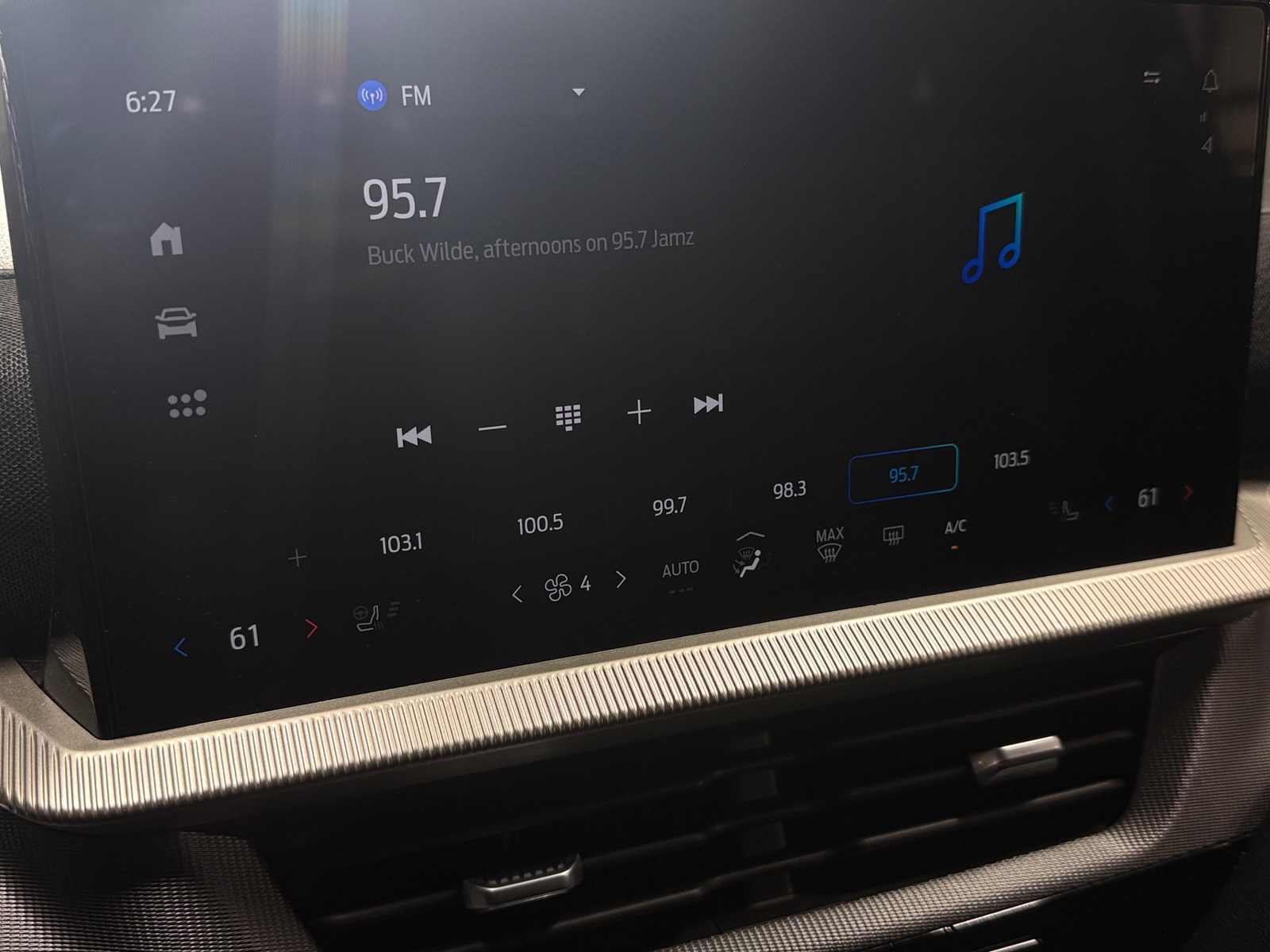 Thumbnail: 2025 Ford Explorer - 3