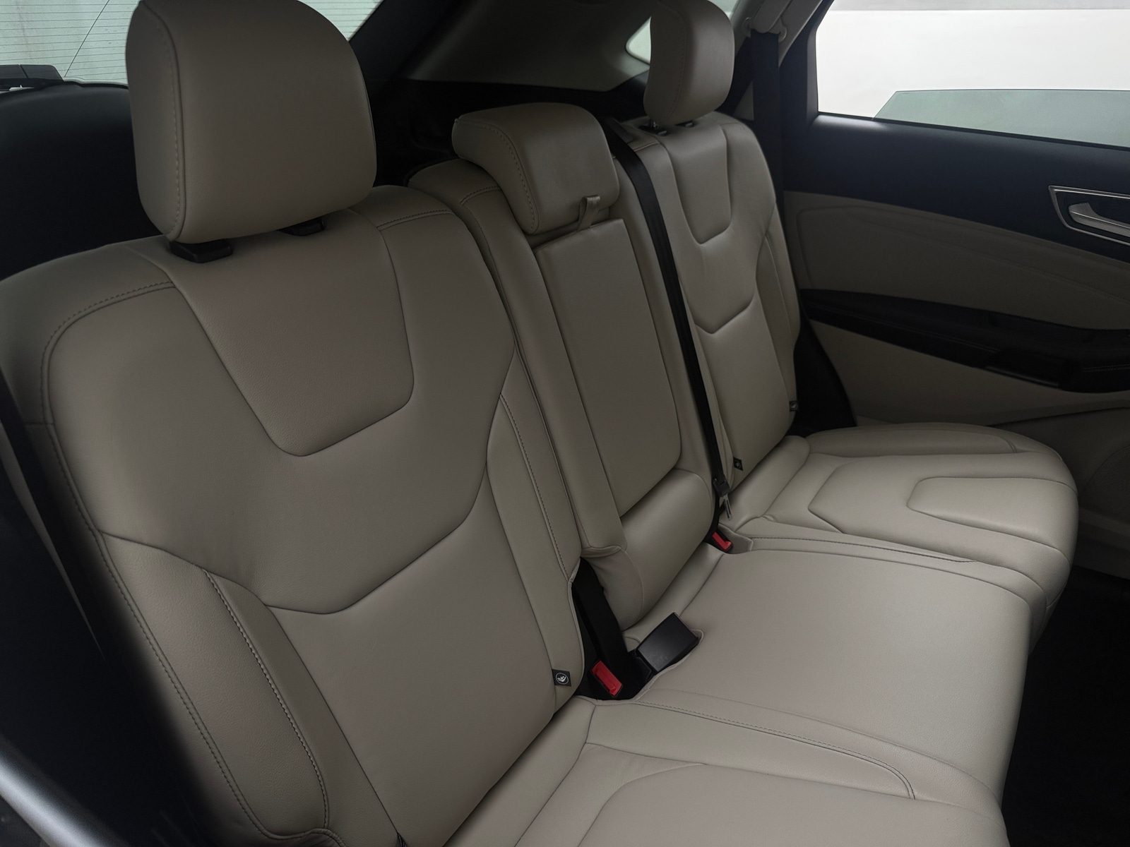 Thumbnail: 2021 Ford Edge - 5