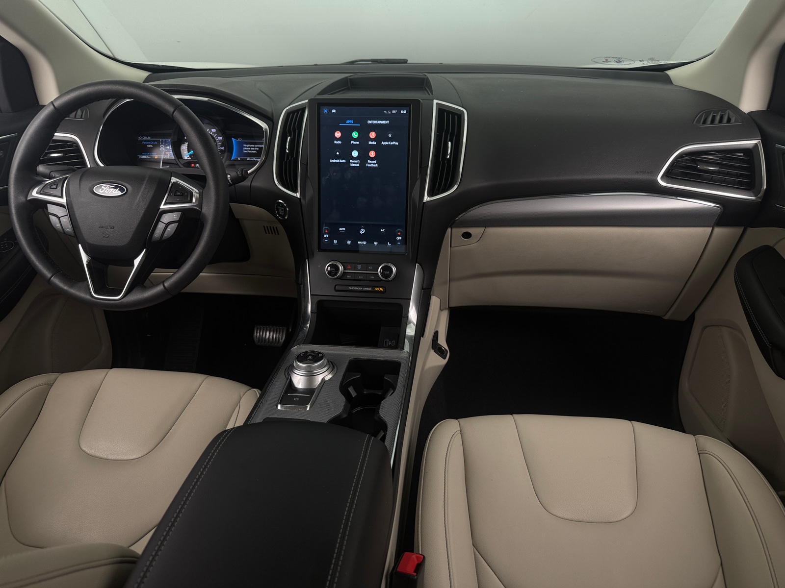 Thumbnail: 2021 Ford Edge - 2