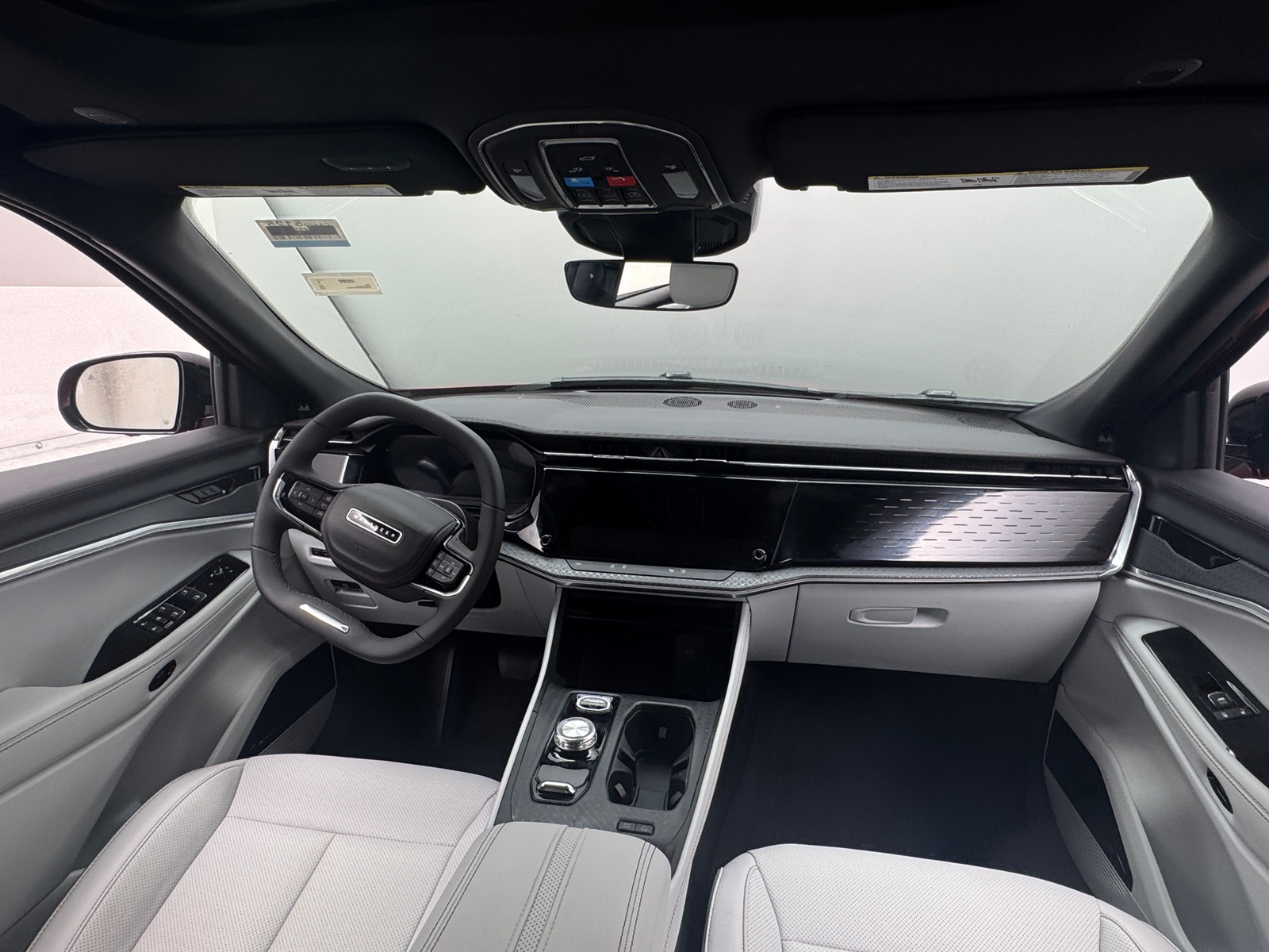 Thumbnail: 2025 Jeep Wagoneer S - 2