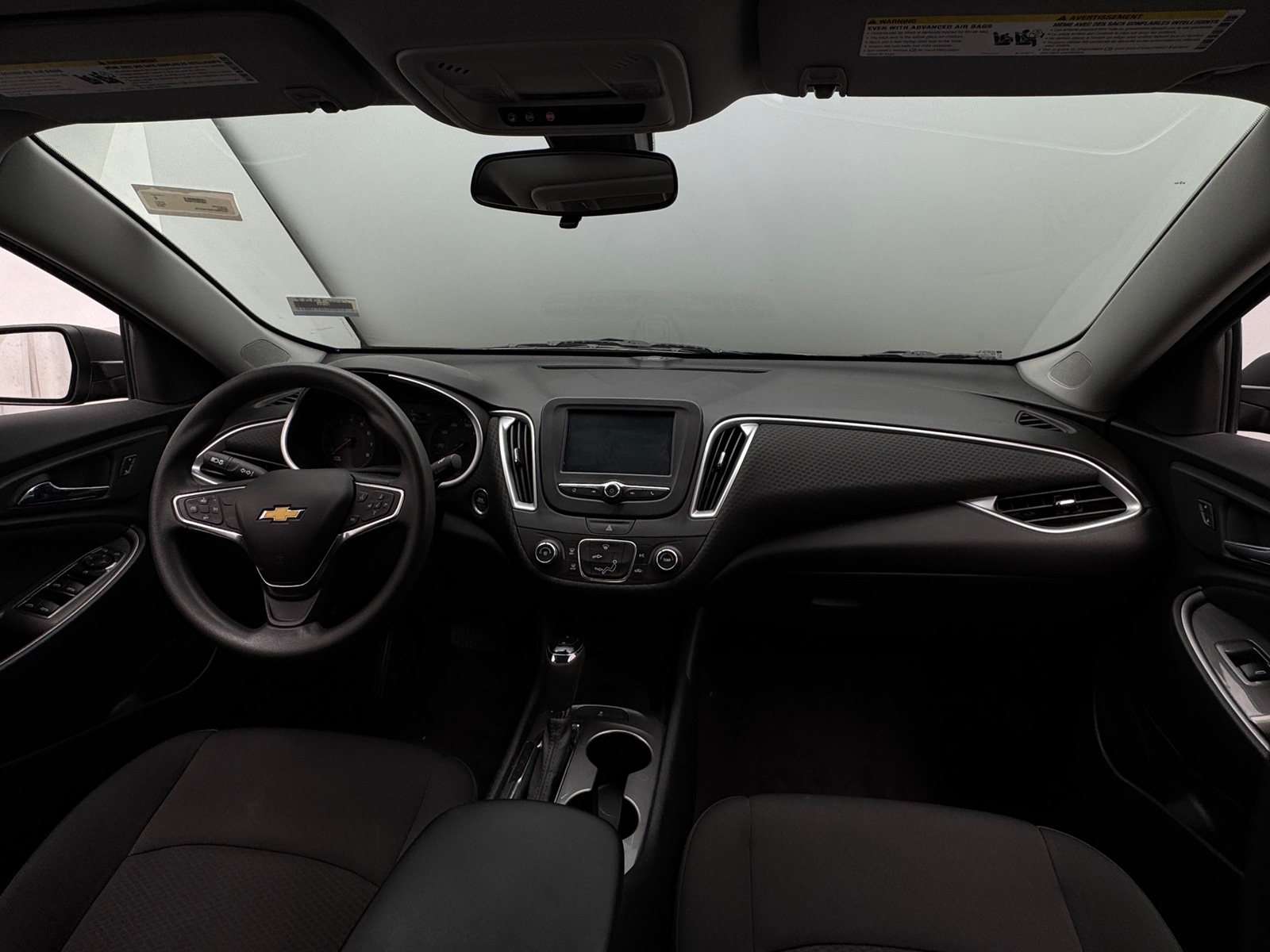 Thumbnail: 2018 Chevrolet Malibu - 3