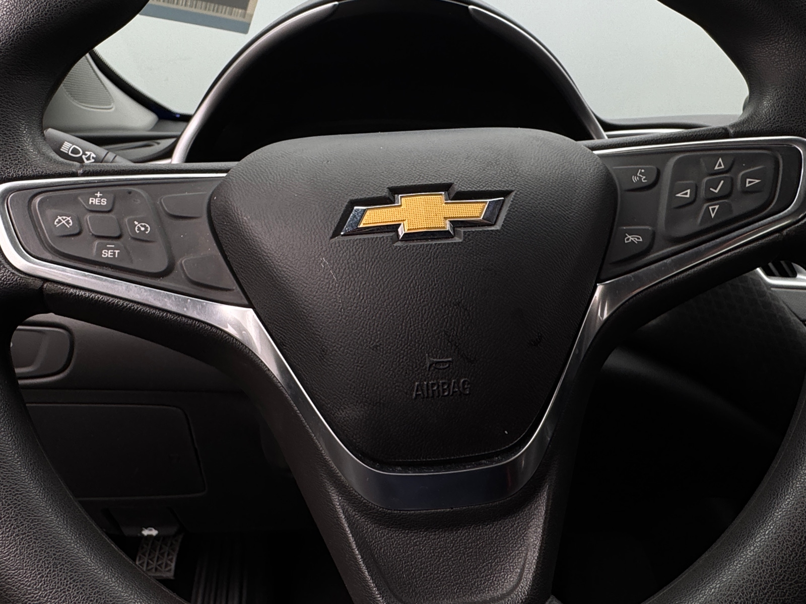 Thumbnail: 2018 Chevrolet Malibu - 5