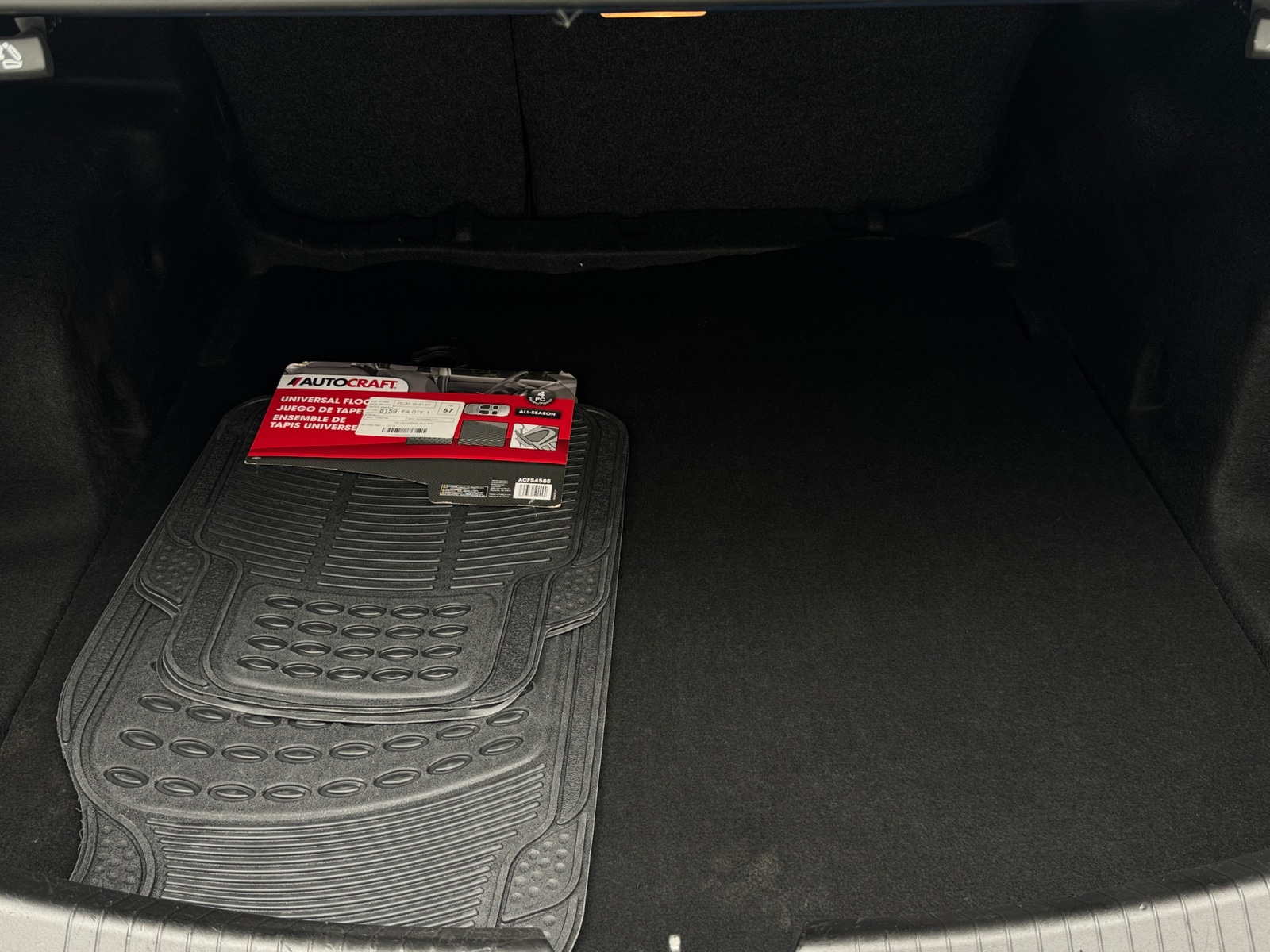 Thumbnail: 2018 Chevrolet Malibu - 7