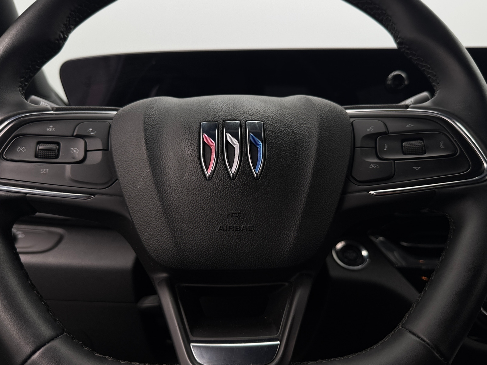 Thumbnail: 2025 Buick Envista - 4