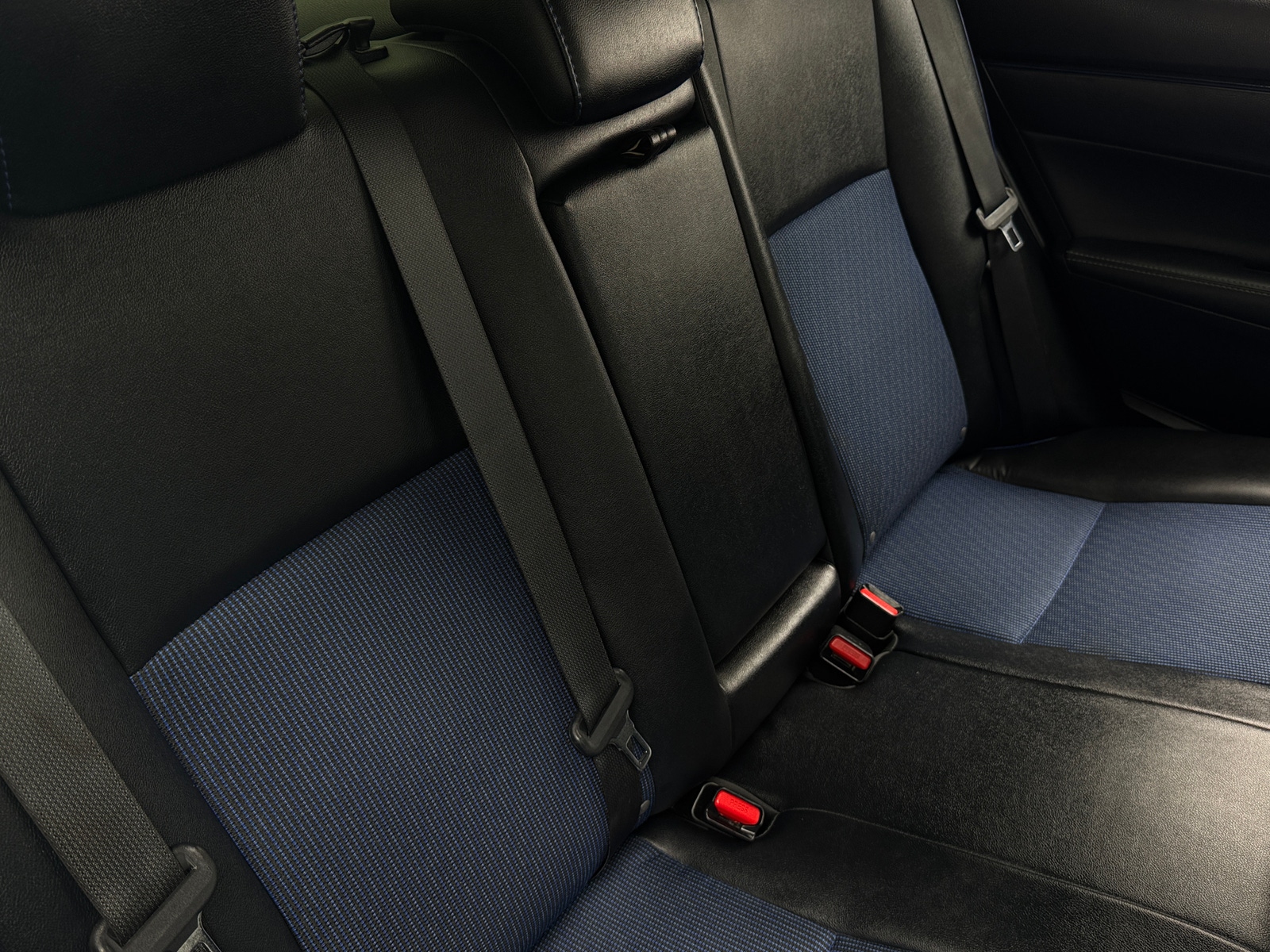 Thumbnail: 2018 Toyota Corolla - 5