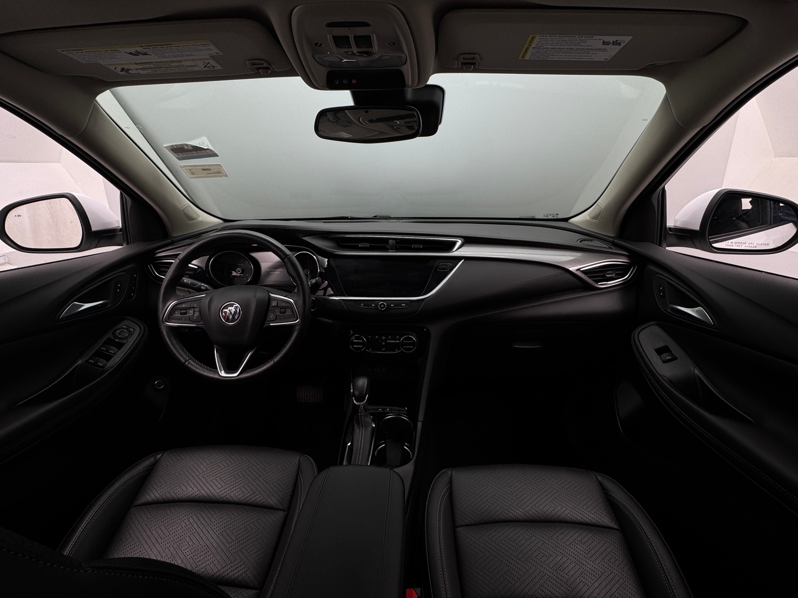 Thumbnail: 2022 Buick Encore GX - 2