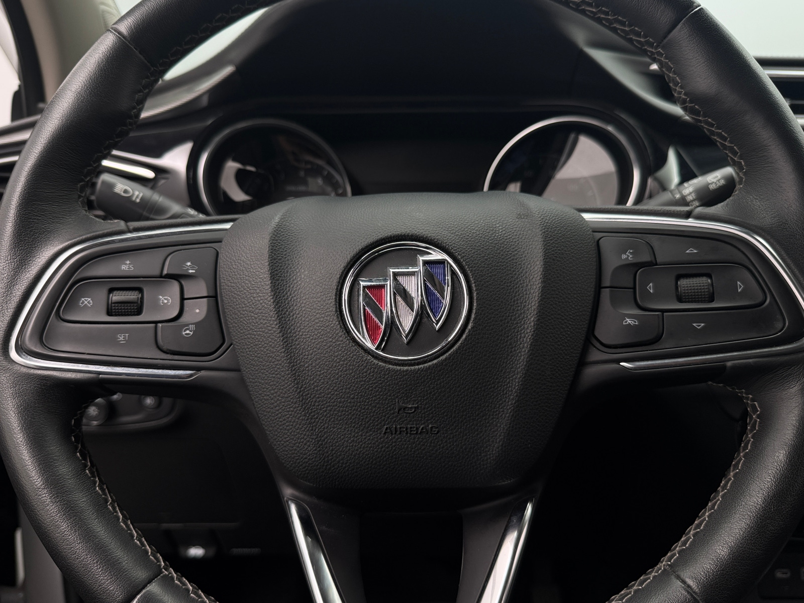 Thumbnail: 2022 Buick Encore GX - 4