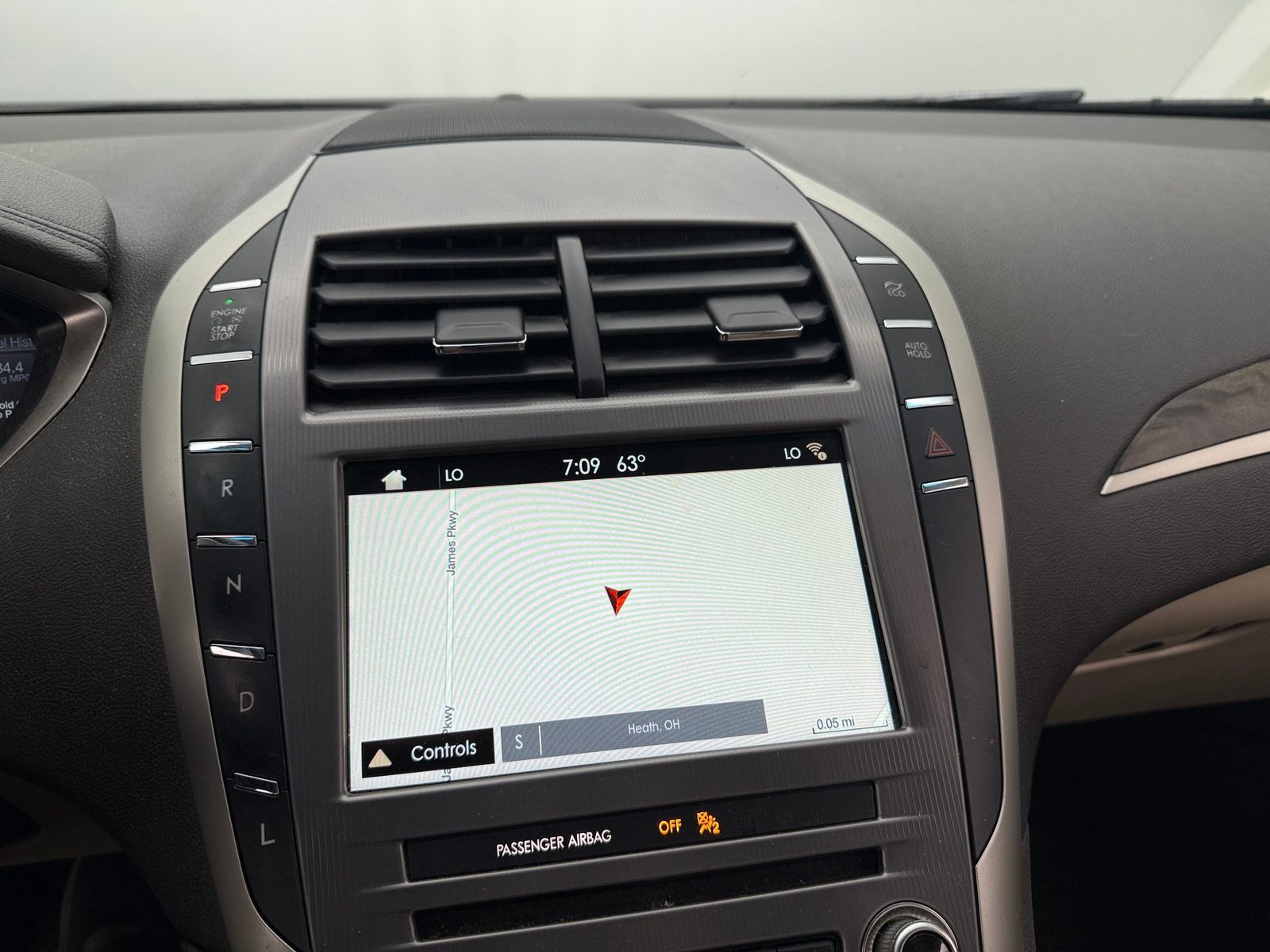 Thumbnail: 2018 Lincoln MKZ - 3