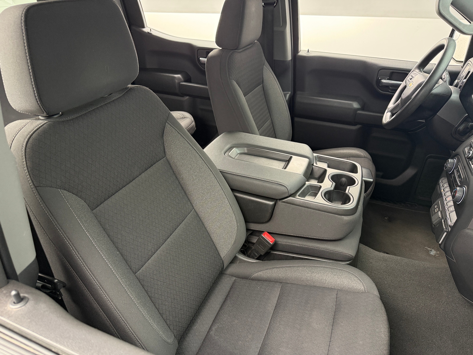 Thumbnail: 2022 Chevrolet Silverado 1500 - 2