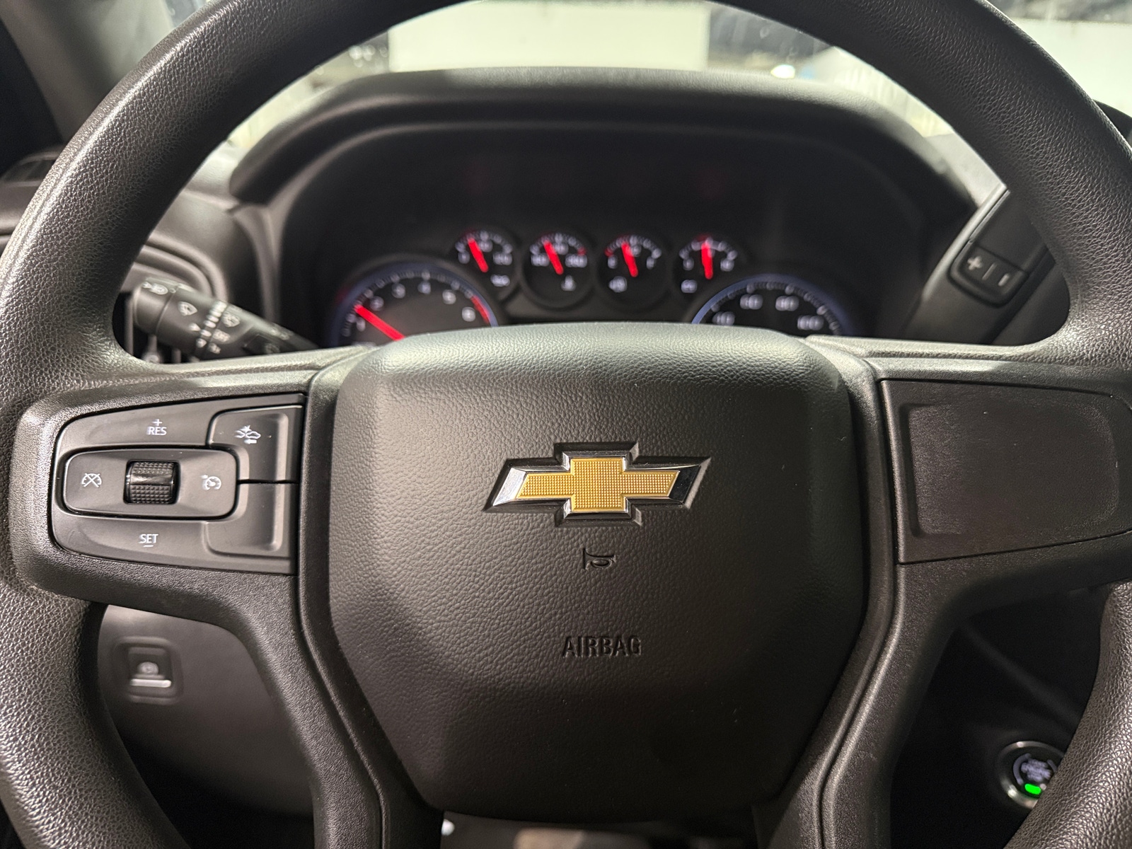 Thumbnail: 2022 Chevrolet Silverado 1500 - 5