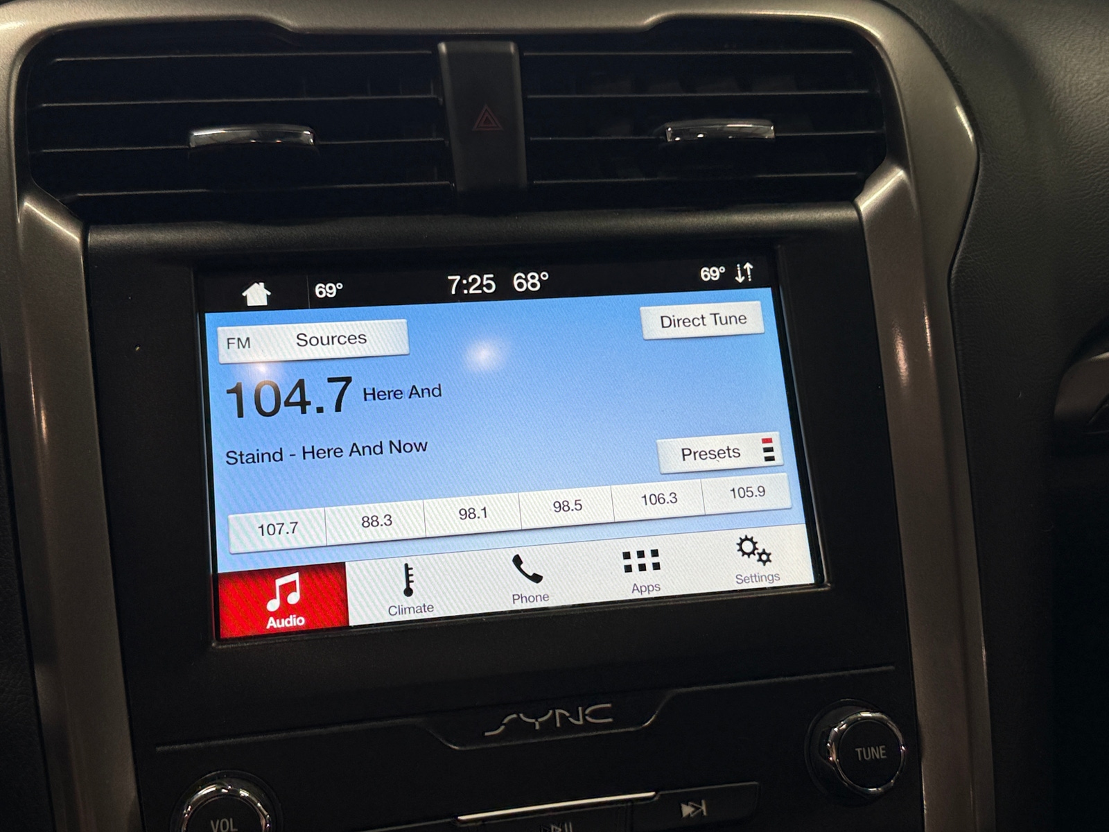 Thumbnail: 2019 Ford Fusion - 3