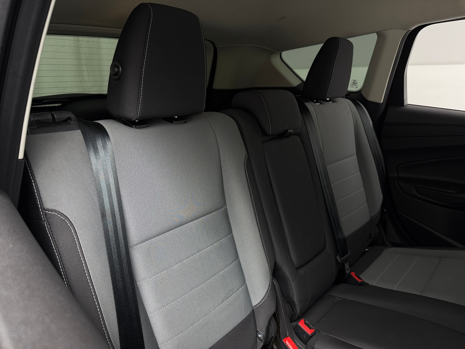 Thumbnail: 2016 Ford Escape - 6