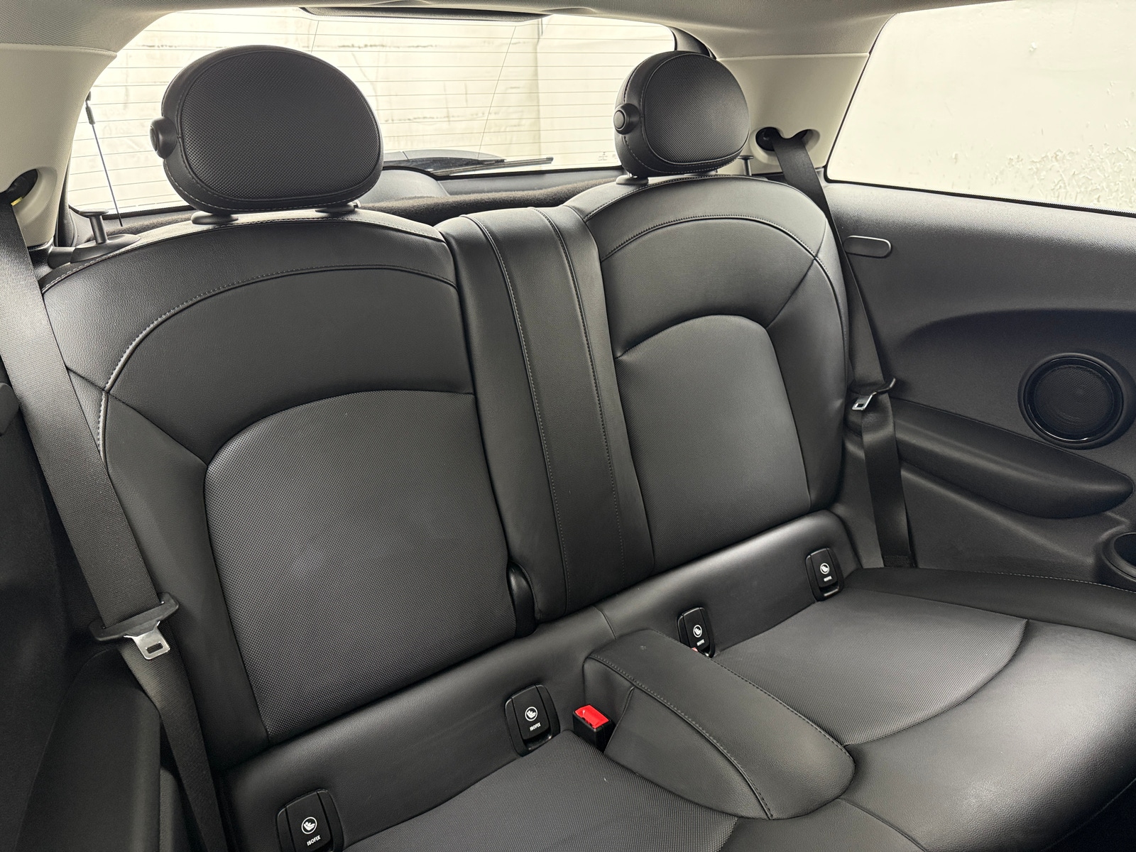 Thumbnail: 2022 MINI Cooper Hardtop - 5