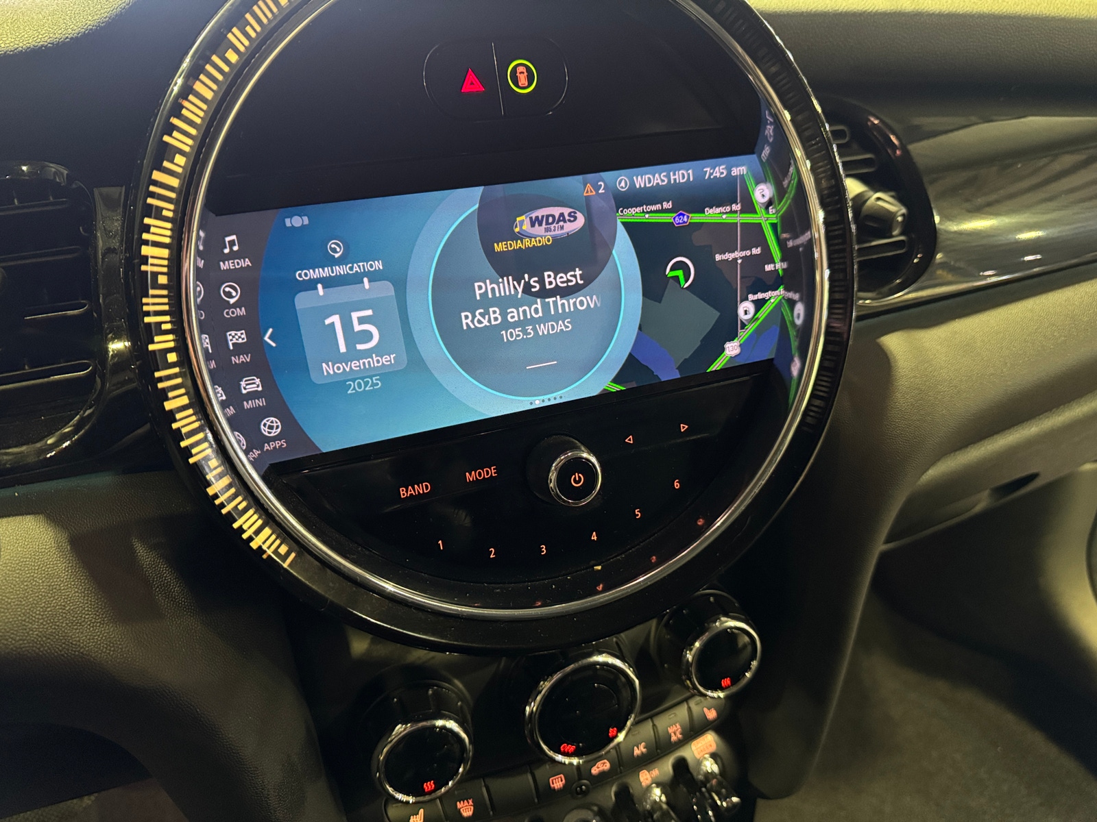 Thumbnail: 2022 MINI Cooper Hardtop - 3