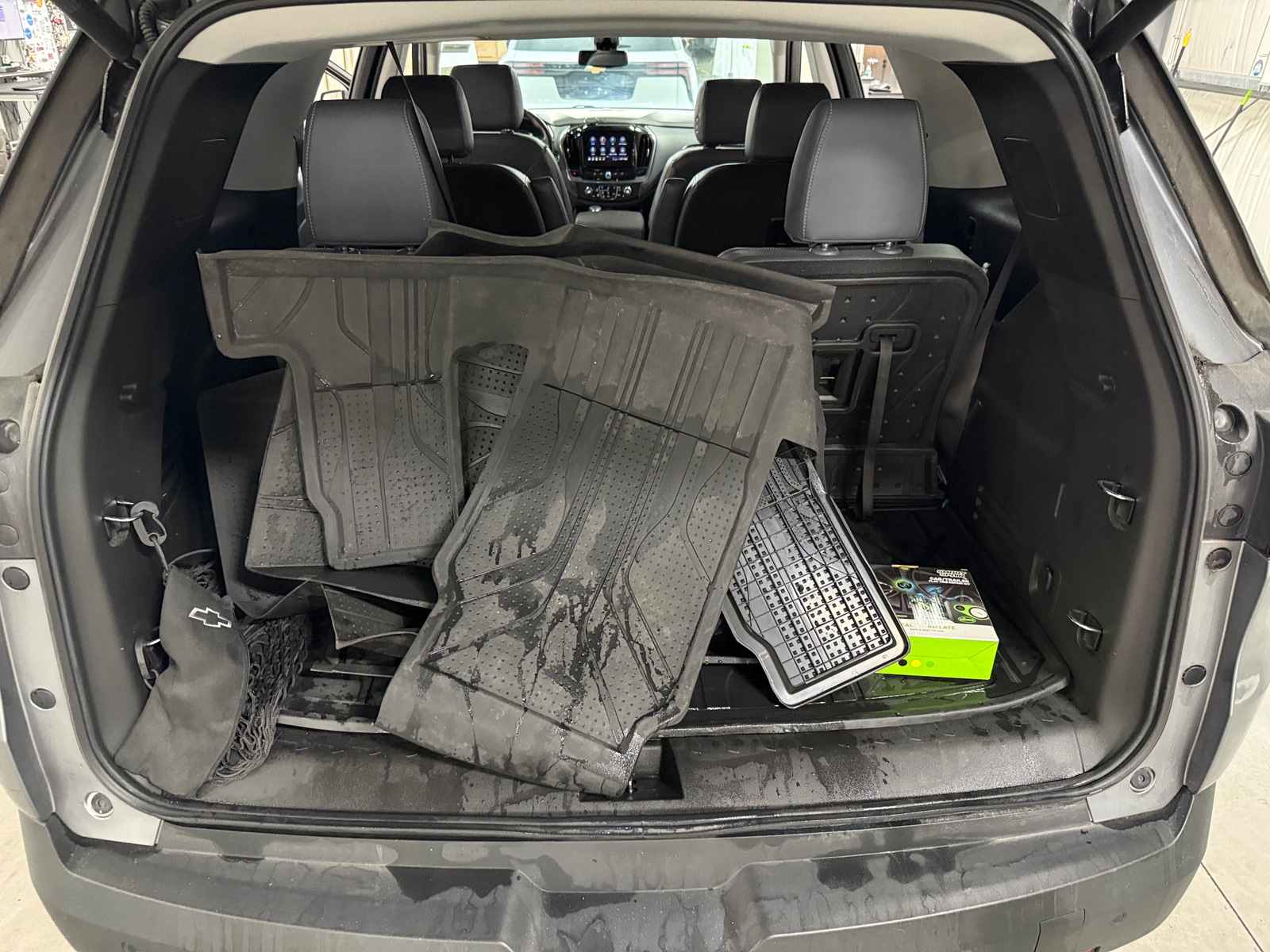 Thumbnail: 2021 Chevrolet Traverse - 6