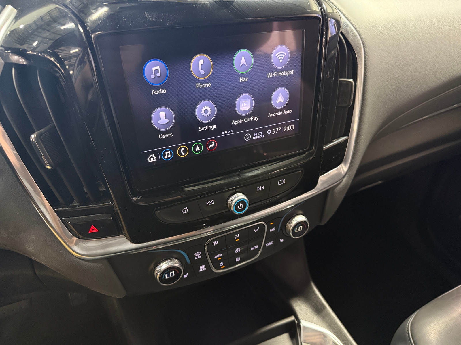 Thumbnail: 2021 Chevrolet Traverse - 3