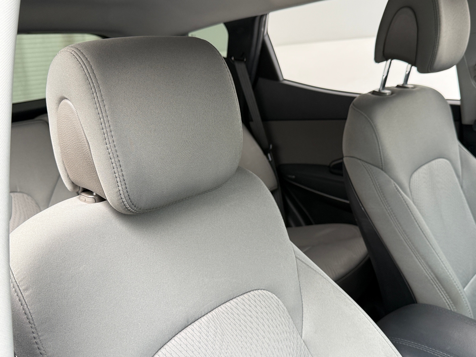 Thumbnail: 2017 Hyundai Santa Fe - 2