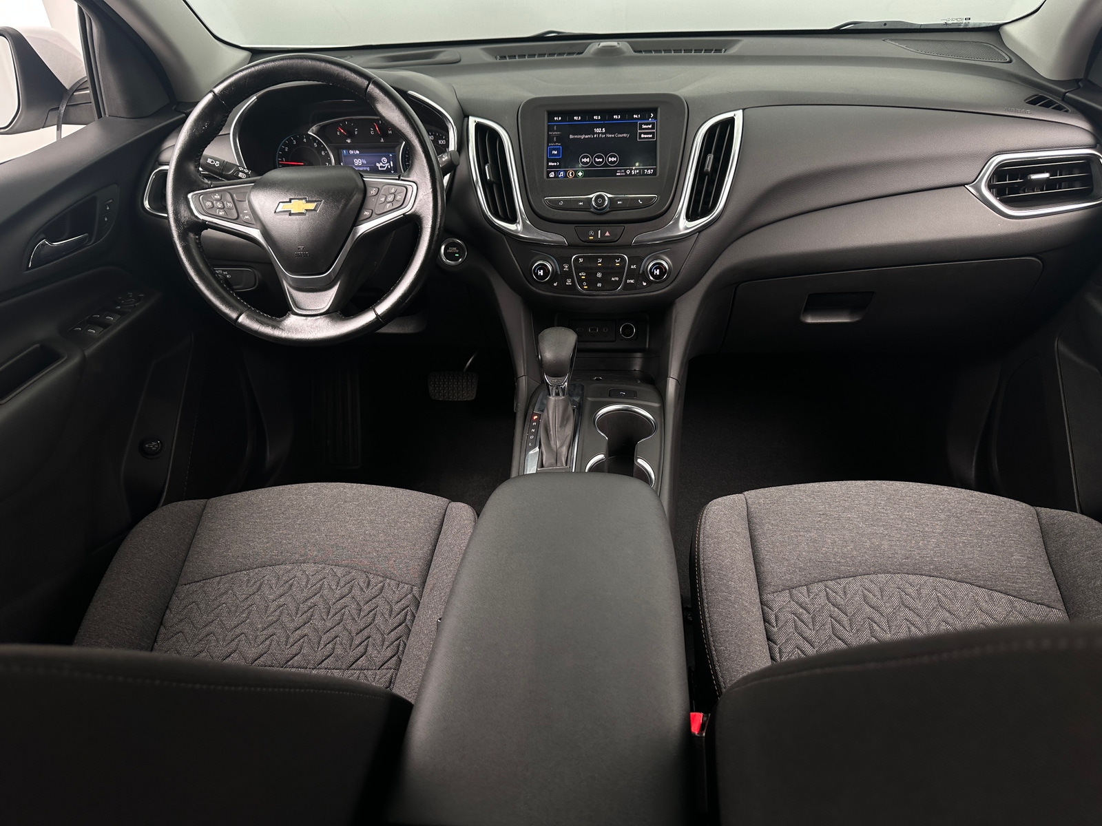 Thumbnail: 2022 Chevrolet Equinox - 3