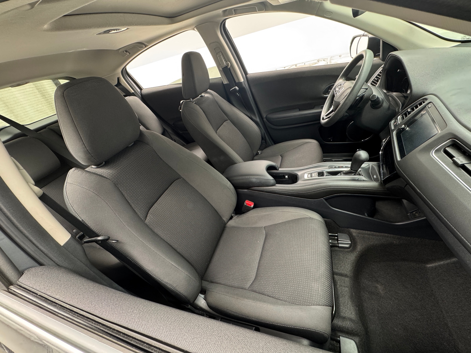 Thumbnail: 2022 Honda HR-V - 2