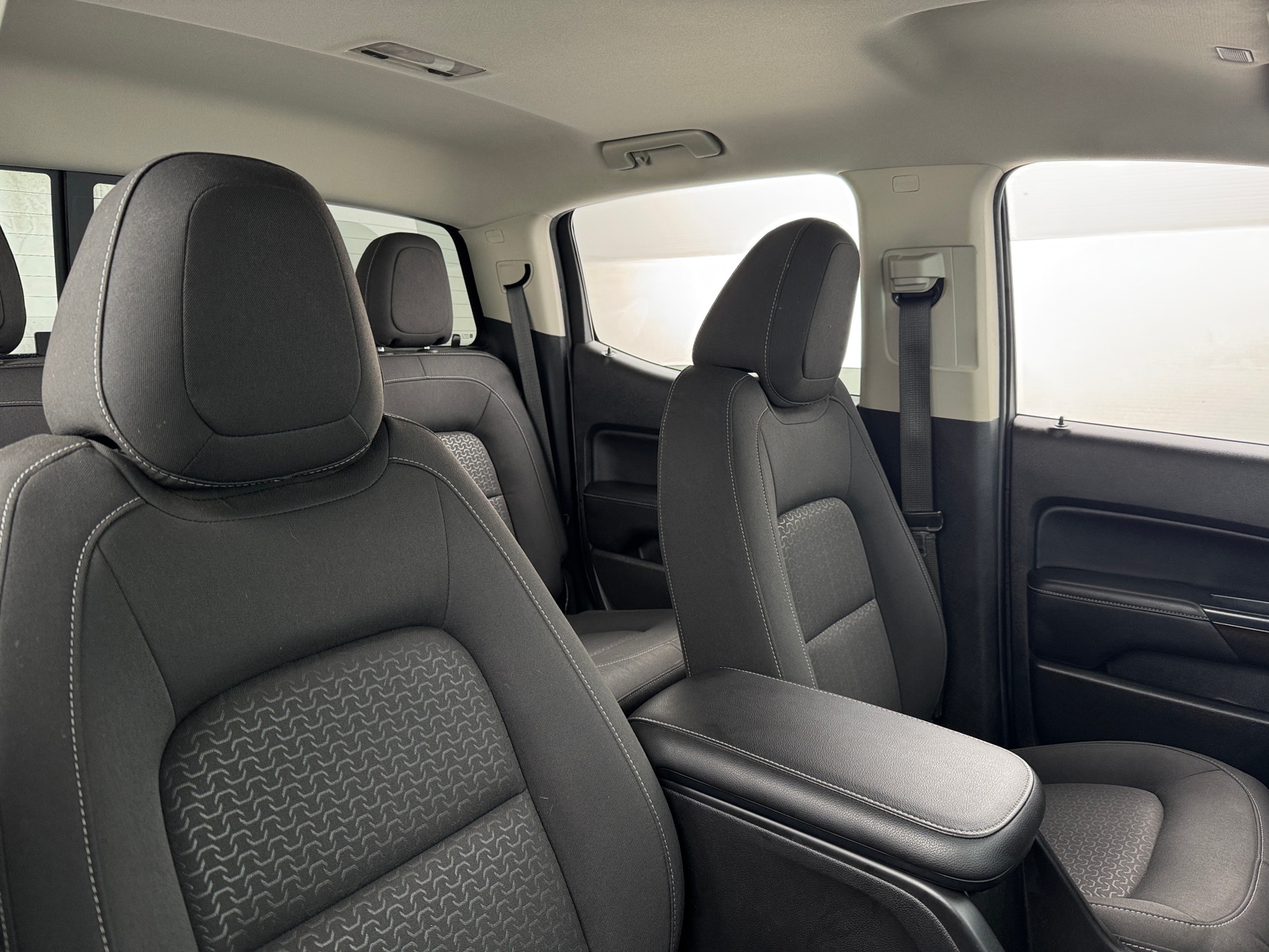 Thumbnail: 2017 GMC Canyon - 2