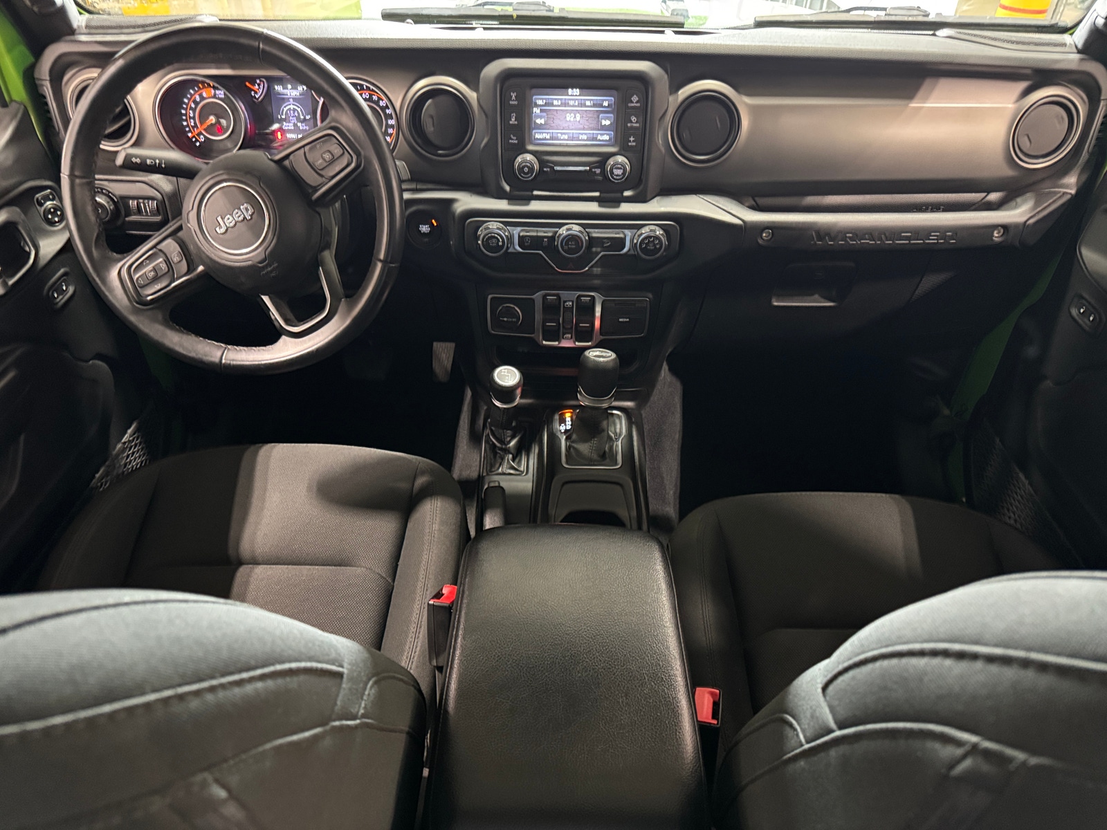 Thumbnail: 2019 Jeep Wrangler - 3