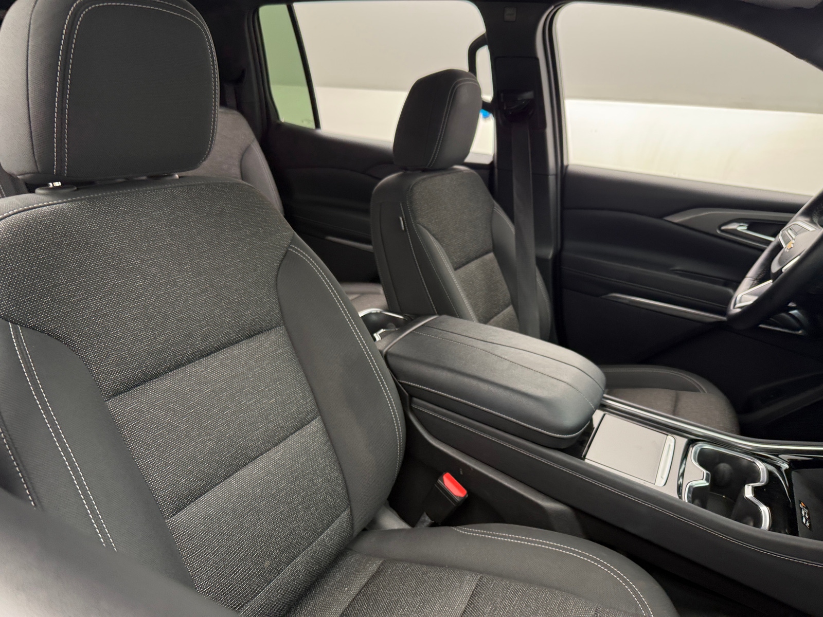 Thumbnail: 2024 Chevrolet Traverse - 2