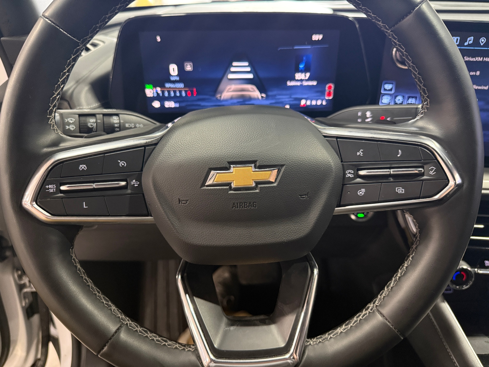 Thumbnail: 2024 Chevrolet Traverse - 5