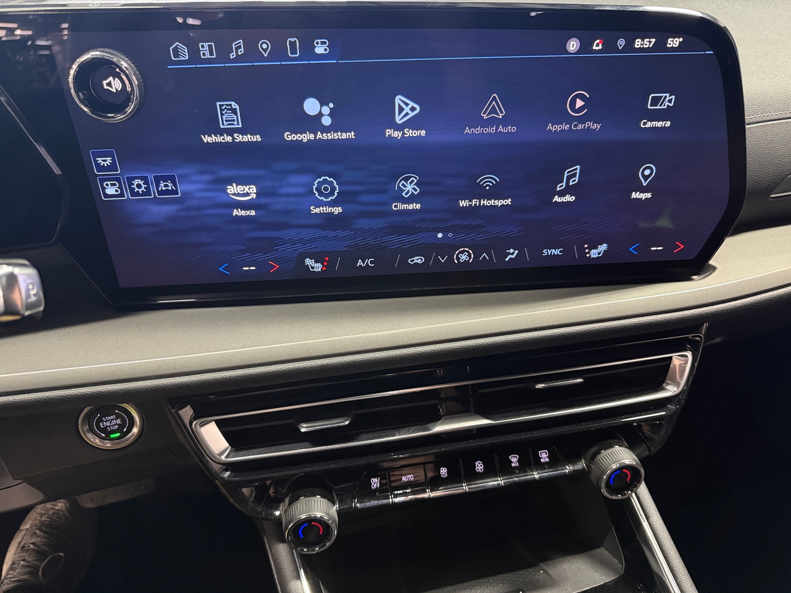 Thumbnail: 2024 Chevrolet Traverse - 4