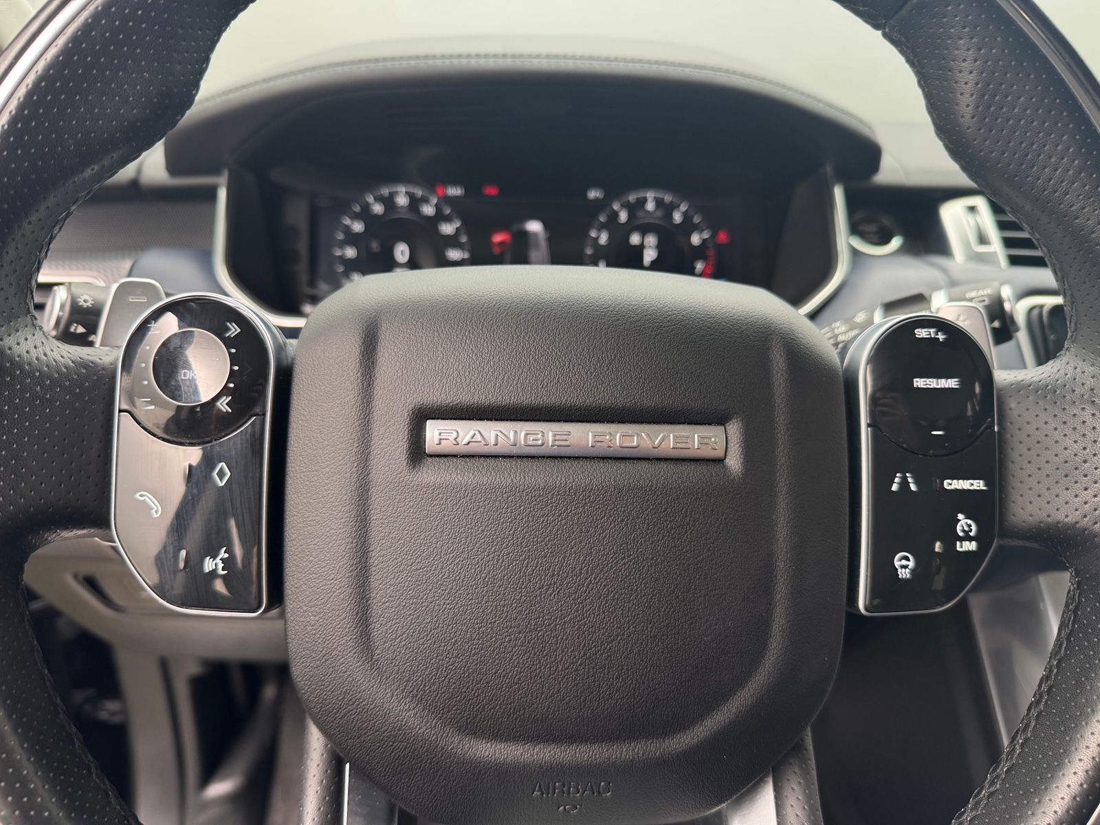 Thumbnail: 2019 Land Rover Range Rover Sport - 4