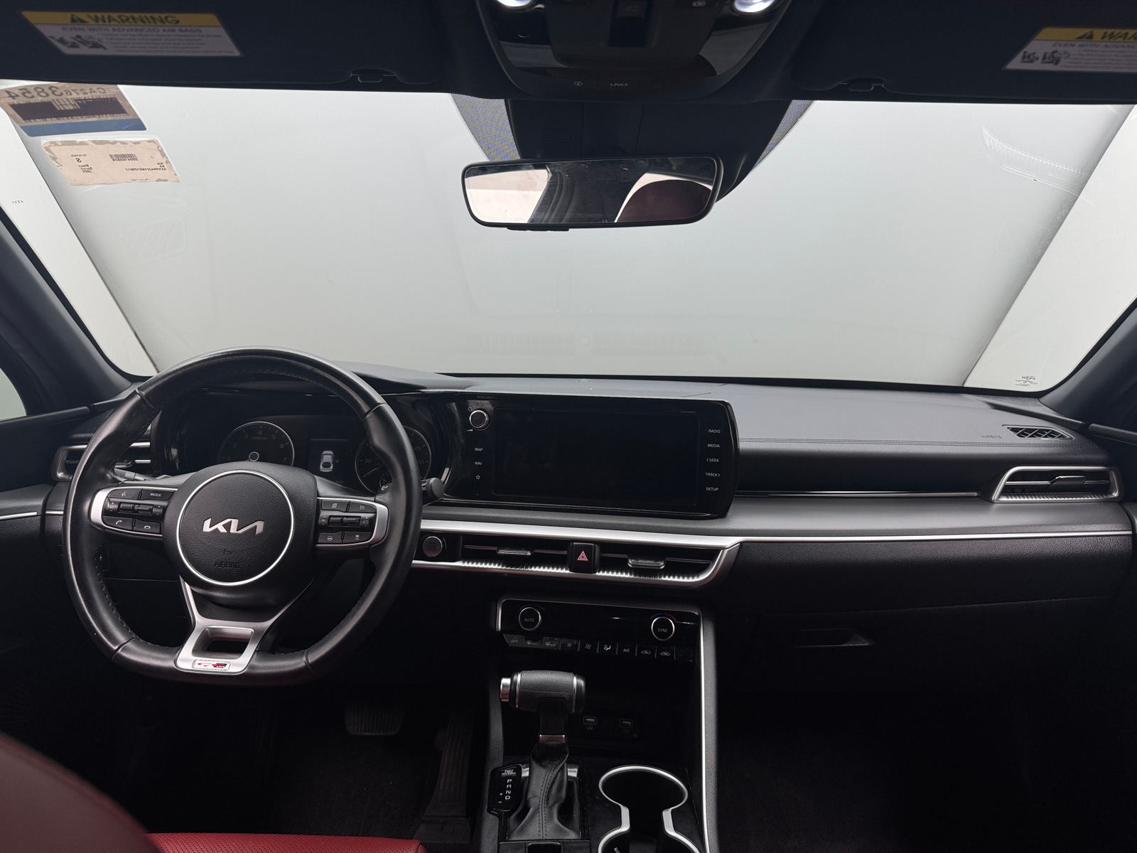 Thumbnail: 2022 Kia K5 - 2