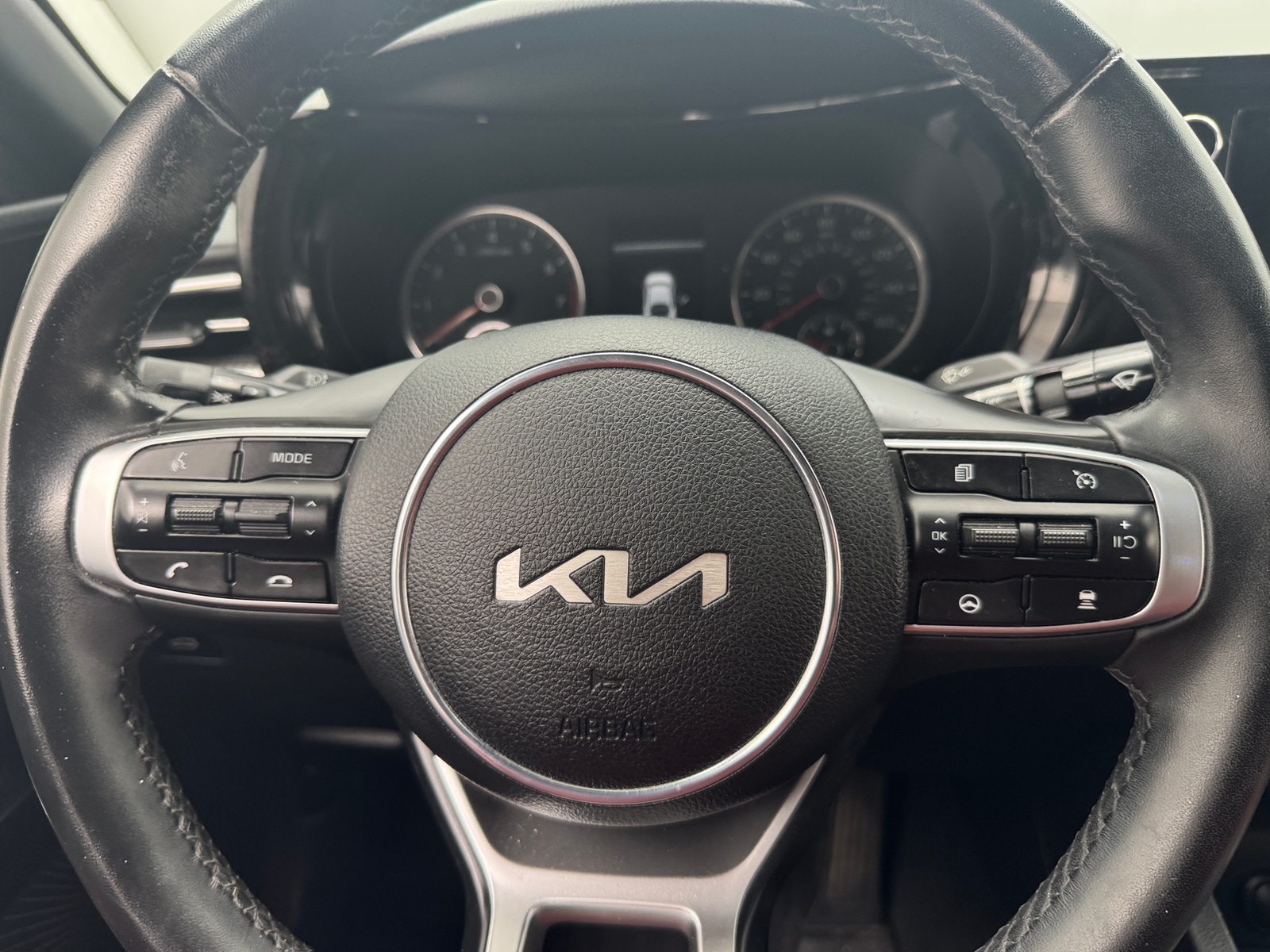 Thumbnail: 2022 Kia K5 - 4