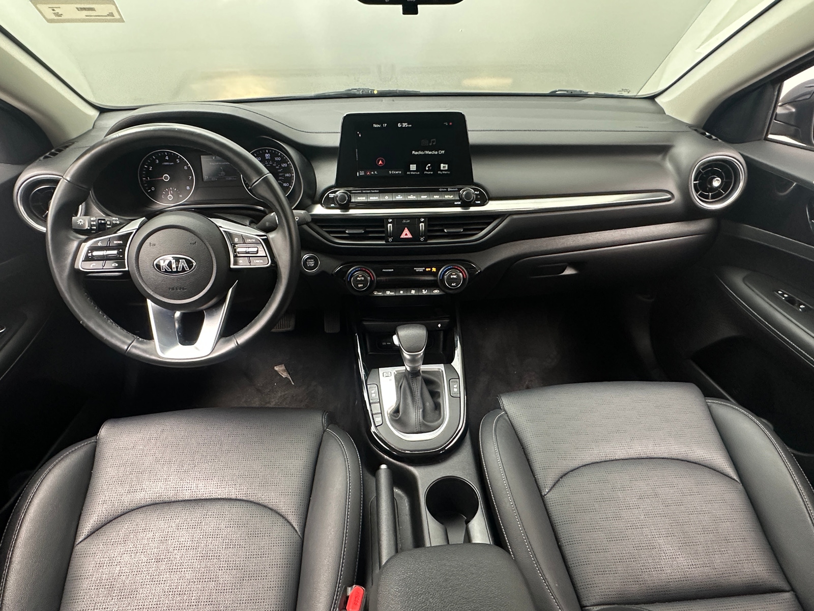 Thumbnail: 2021 Kia Forte - 2