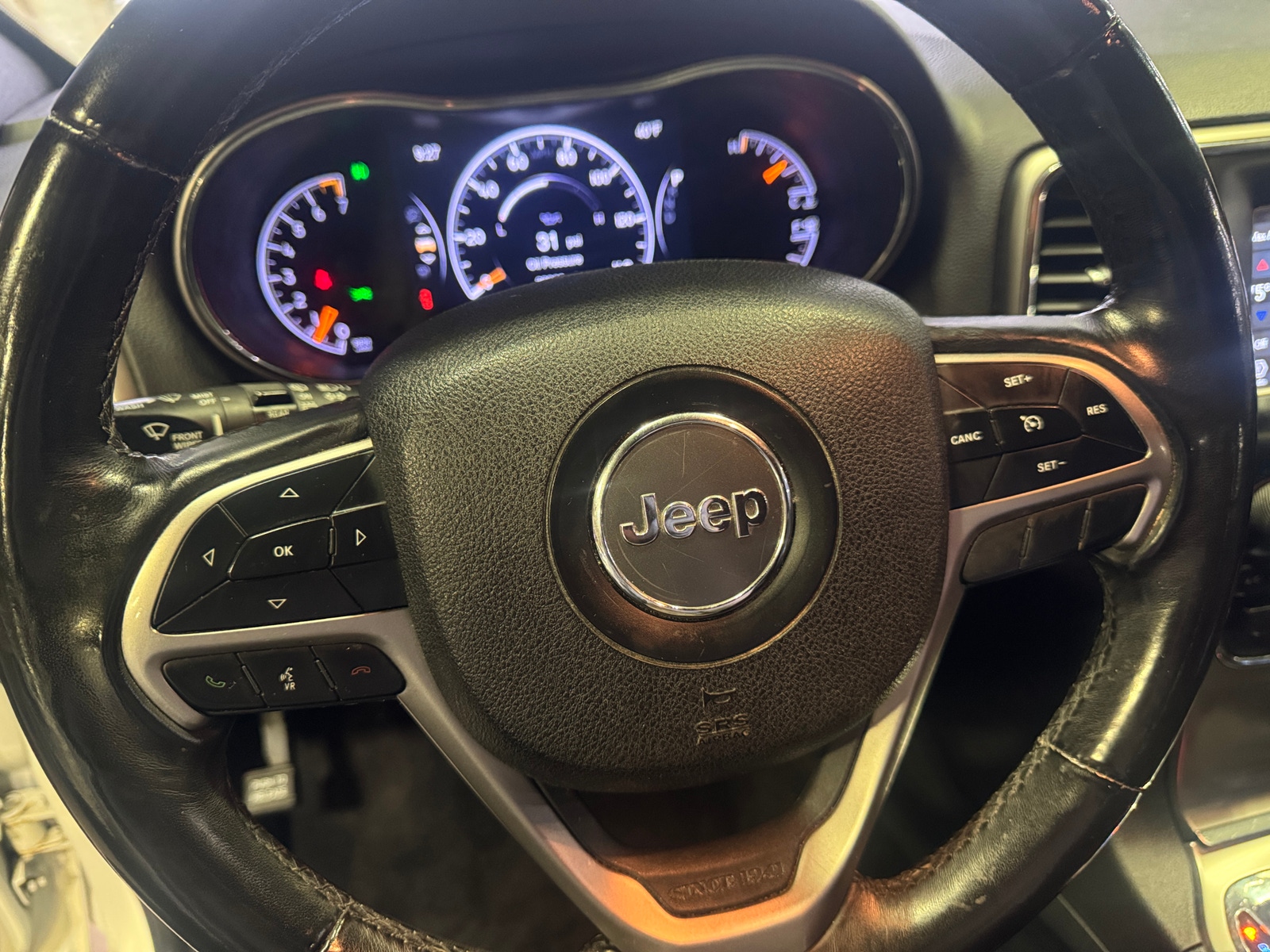 Thumbnail: 2018 Jeep Grand Cherokee - 5