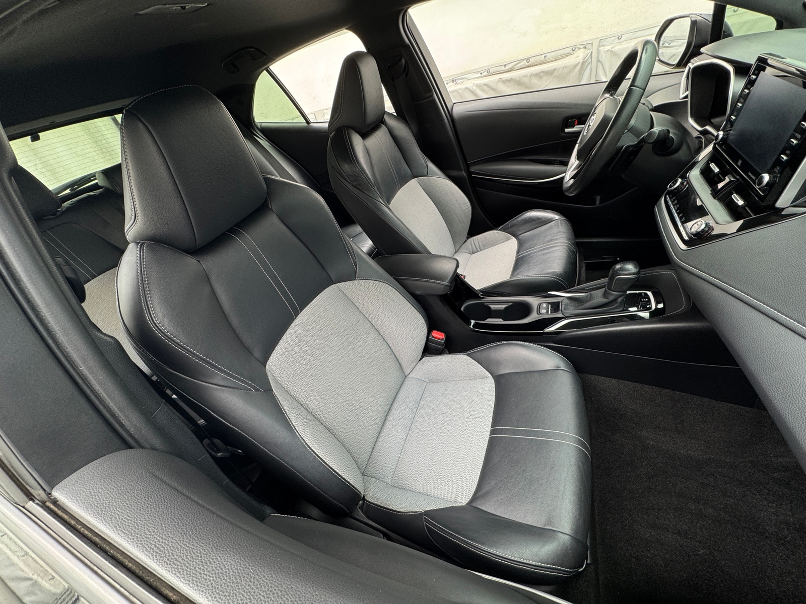 Thumbnail: 2019 Toyota Corolla - 2